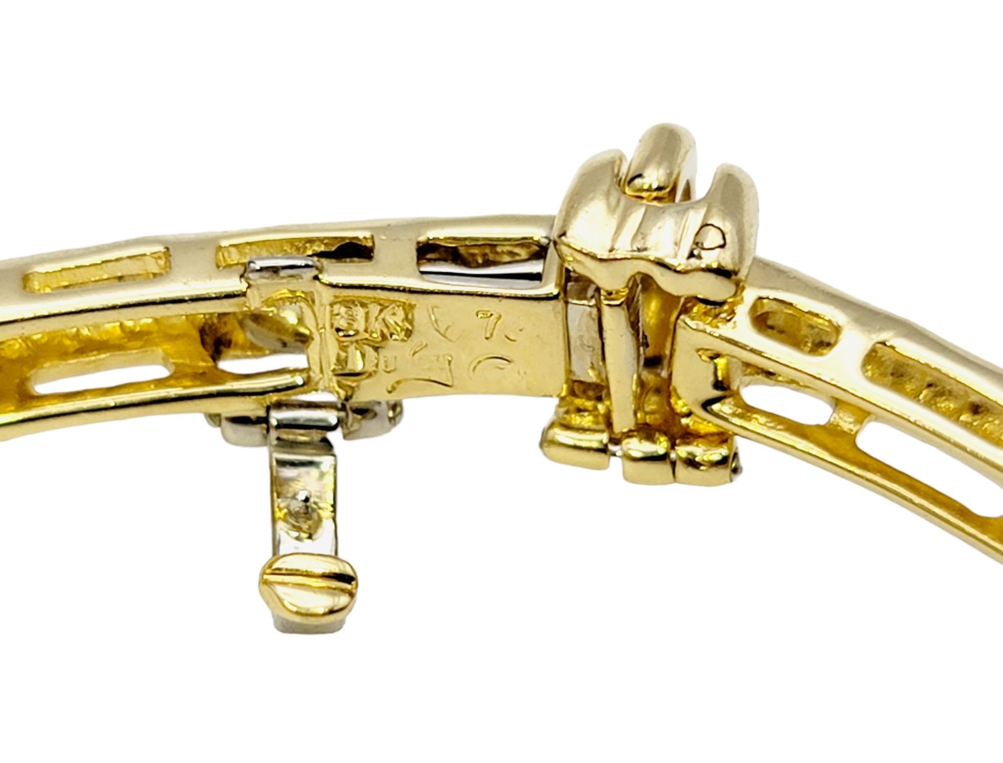 Gehämmertes Gliederarmband aus 18 Karat Gelbgold von Henry Dunay mit F-G-Diamanten 5