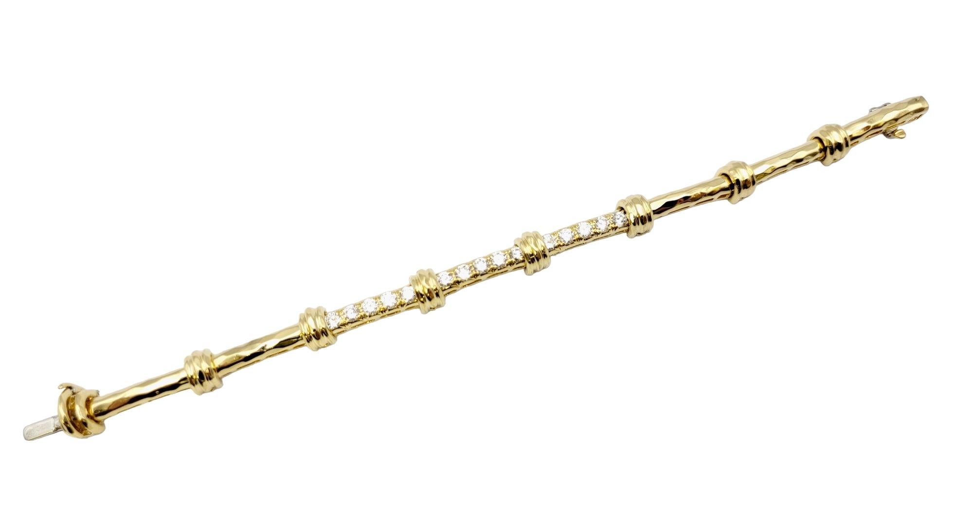 Gehämmertes Gliederarmband aus 18 Karat Gelbgold von Henry Dunay mit F-G-Diamanten (Rundschliff)