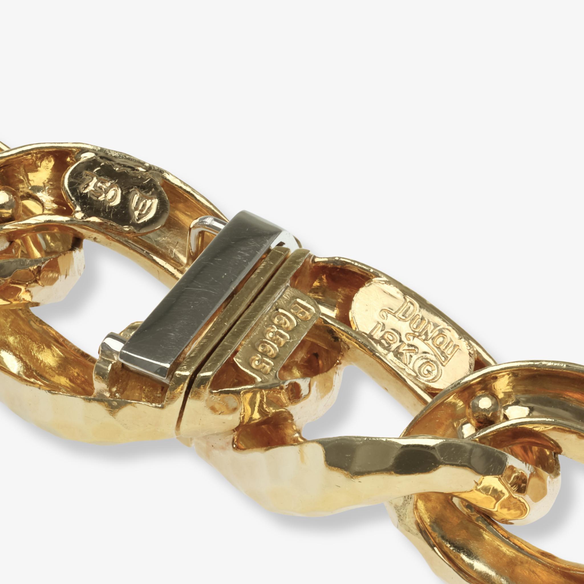 Collier à maillons martelés en or jaune 18 carats Henry Dunay Excellent état - En vente à Tampa, FL