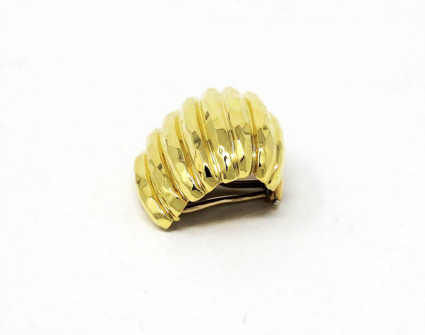 Henry Dunay Gehämmerte, gezackte Ohrringe aus 18 Karat Gelbgold mit Clip im Zustand „Gut“ in Scottsdale, AZ