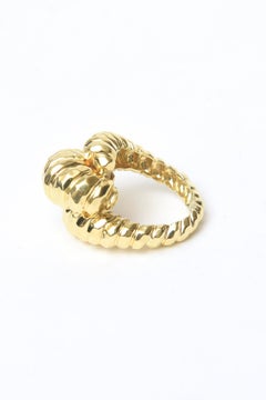 Henry Dunay Hand-Hammered 18 Karat Yellow Gold Ring