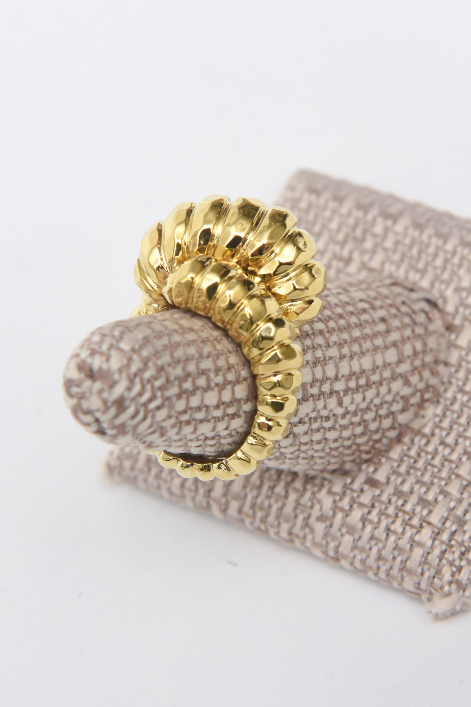 Henry Dunay Hand-Hammered 18 Karat Yellow Gold Ring In Good Condition For Sale In North Miami, FL