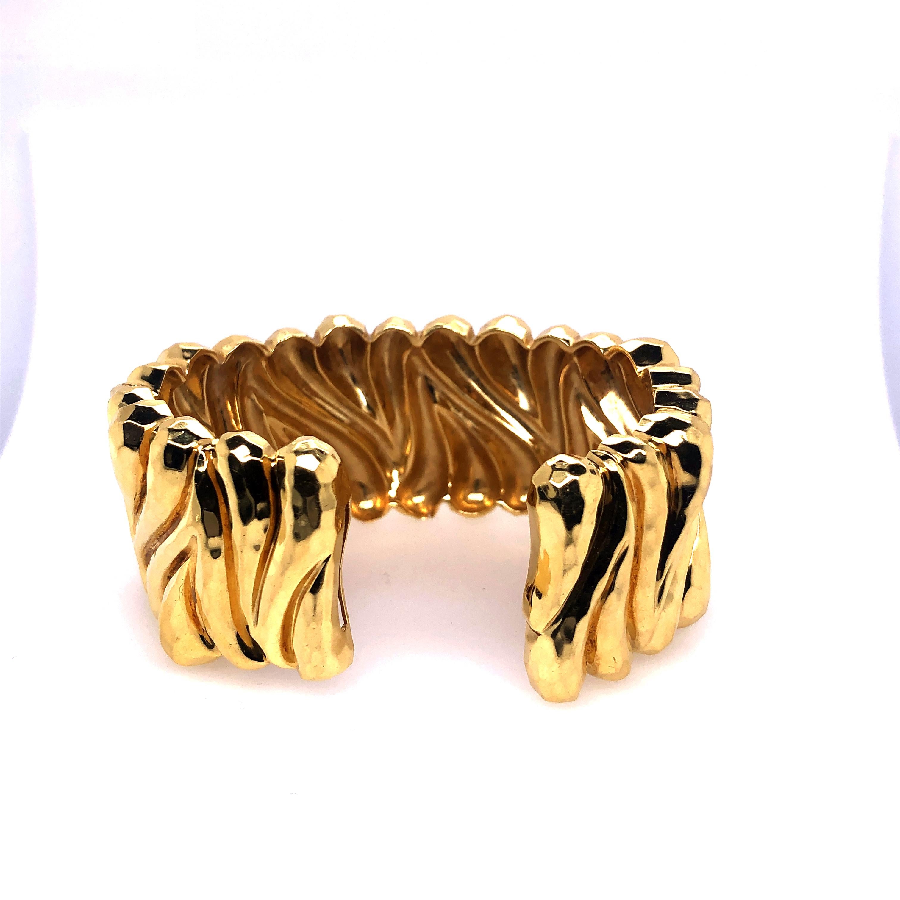 Henry Dunay Heavy Yellow Gold Cuff In Good Condition In Dallas, TX