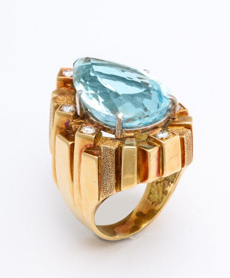 Henry Dunay Large Pear Shape Aquamarine and Diamond Cocktail  Ring For Sale 2