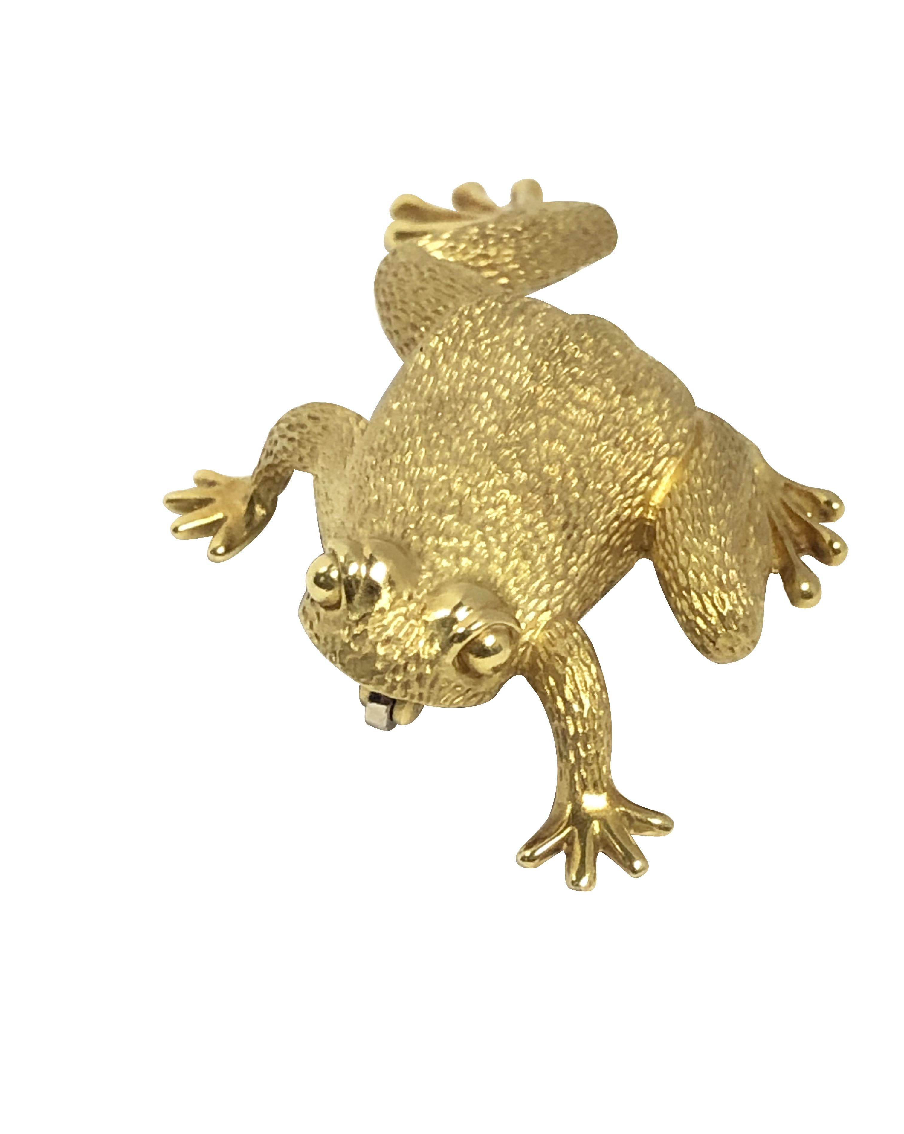 Women's or Men's Henry Dunay Large Yellow Gold Frog Brooch For Sale