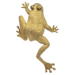 Vintage Henry Dunay Large Yellow Gold Frog Brooch