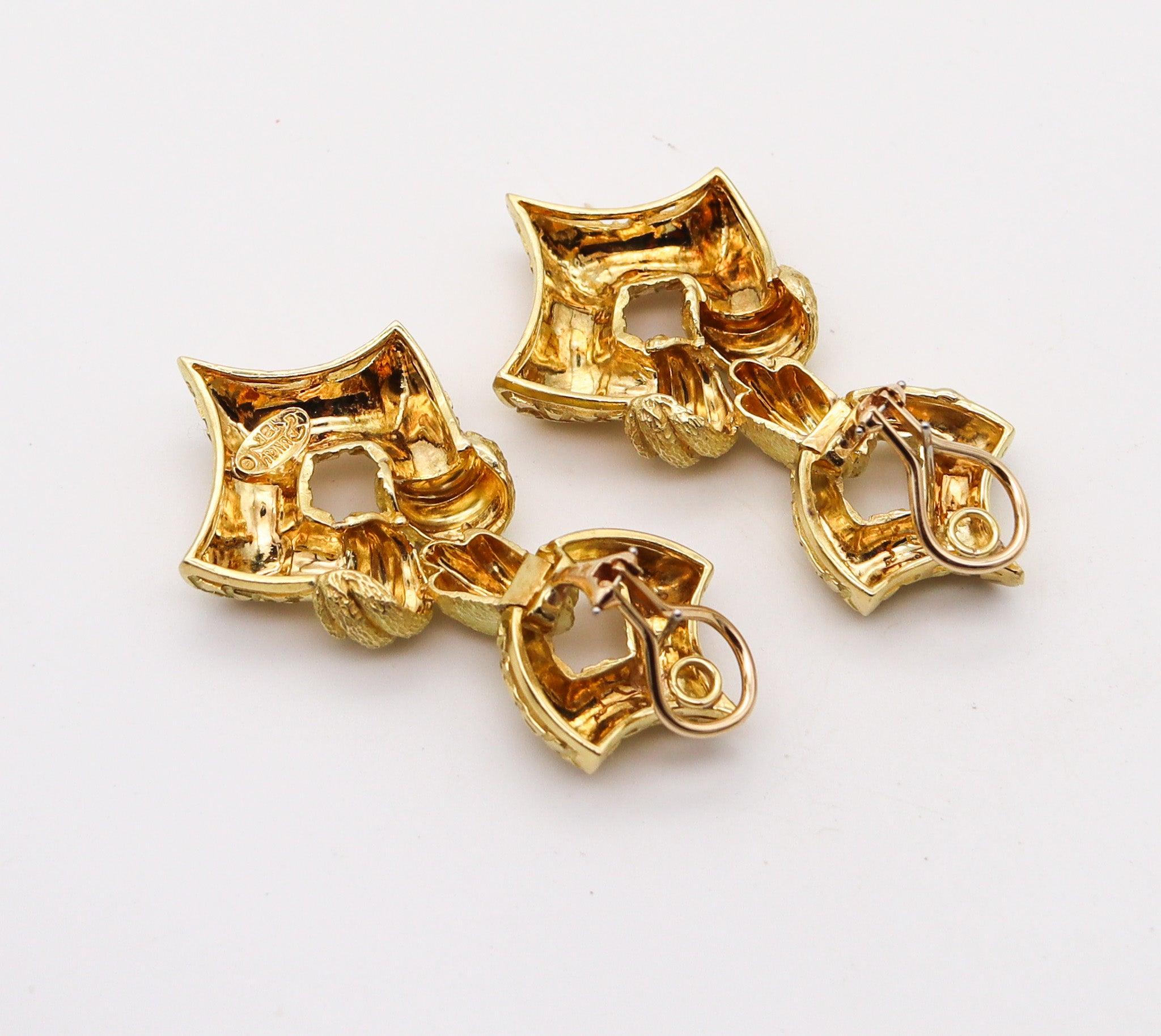 HENRY DUNAY New York Door Knockers Drop Earrings In Solid 18Kt Yellow Gold For Sale 2