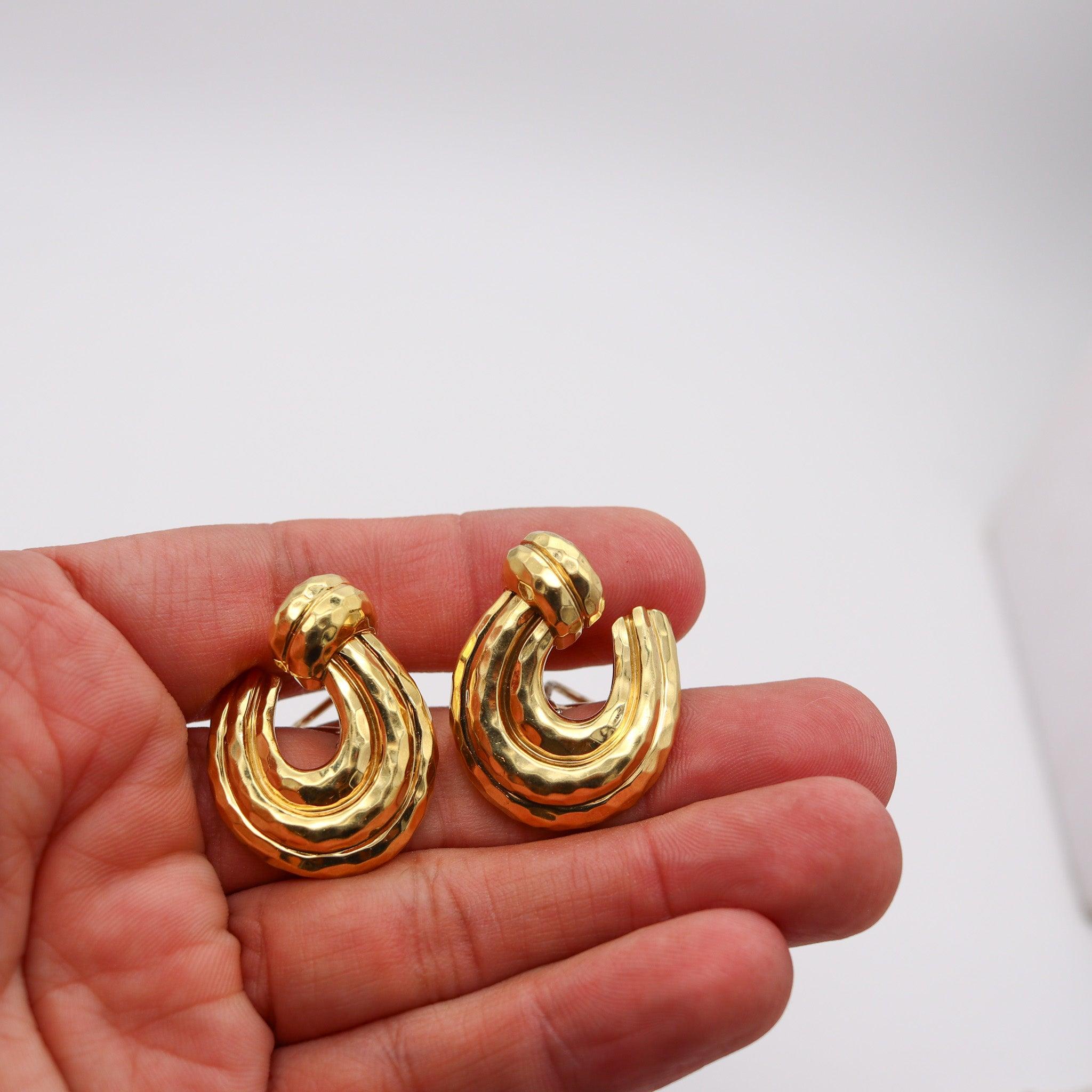 HENRY DUNAY New York Créoles à facettes en or jaune massif 18 carats en vente 2