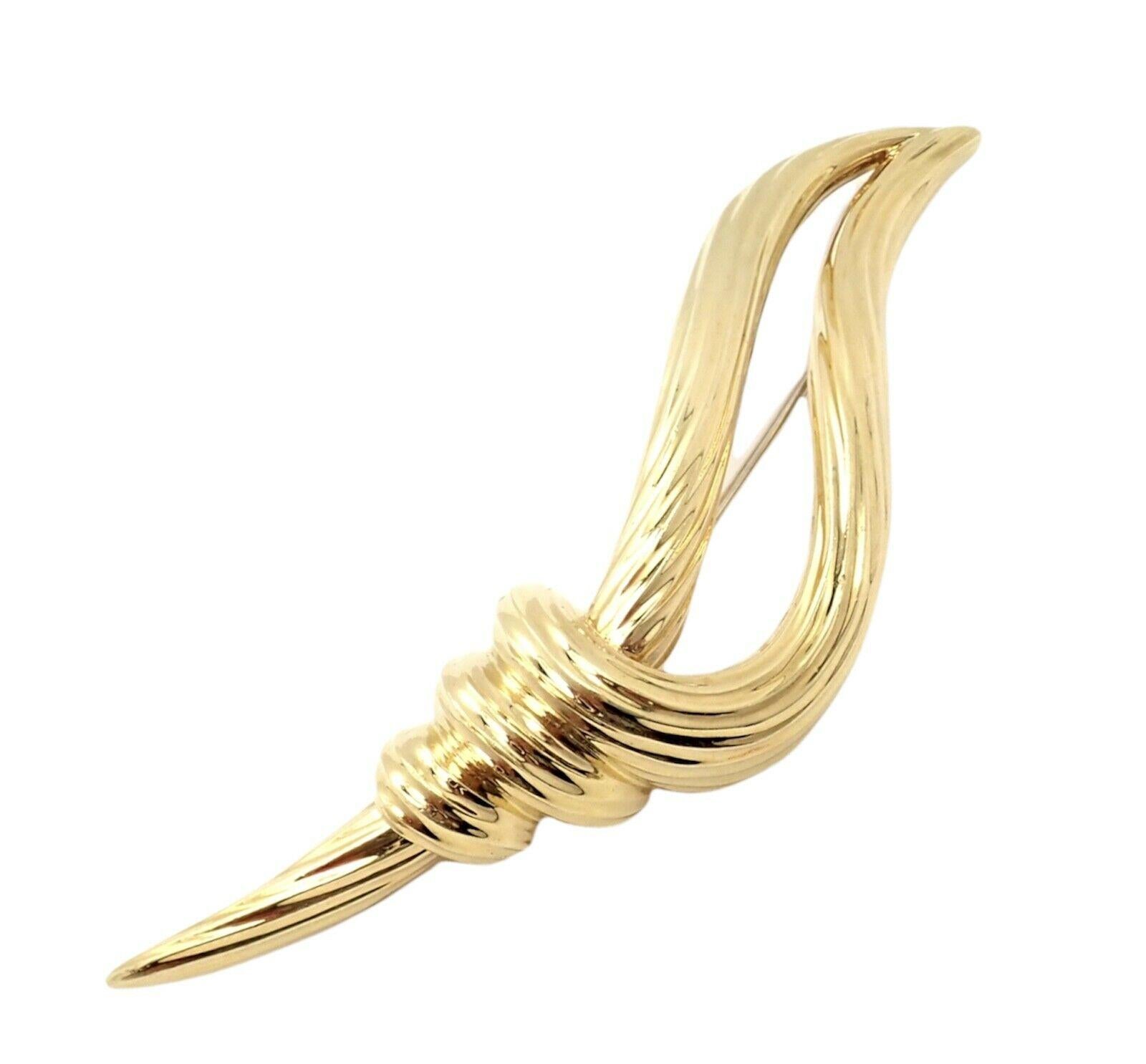 Henry Dunay Olympic Torch Yellow Gold Pin Brooch For Sale 1