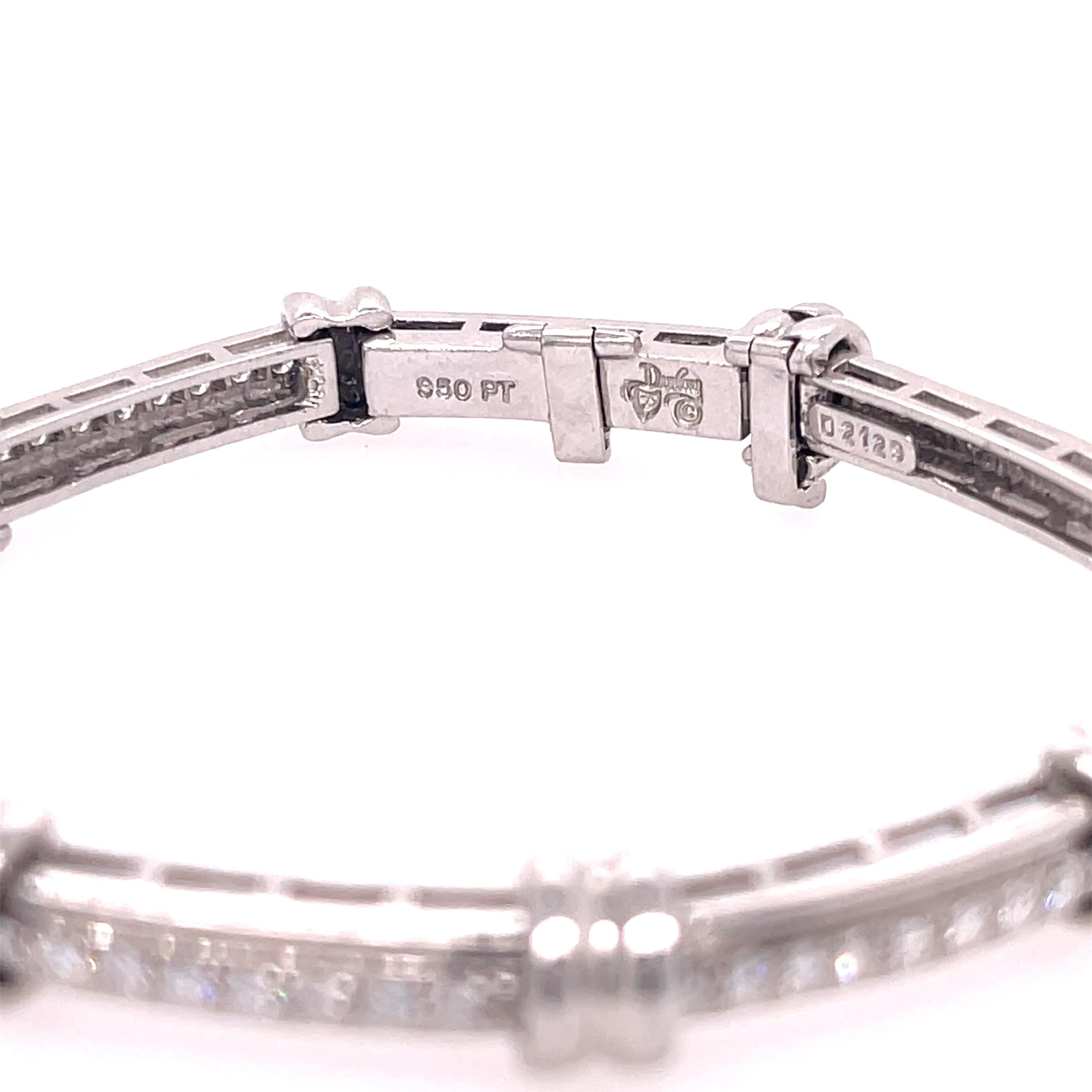 Round Cut Henry Dunay Platinum Diamond Bracelet For Sale