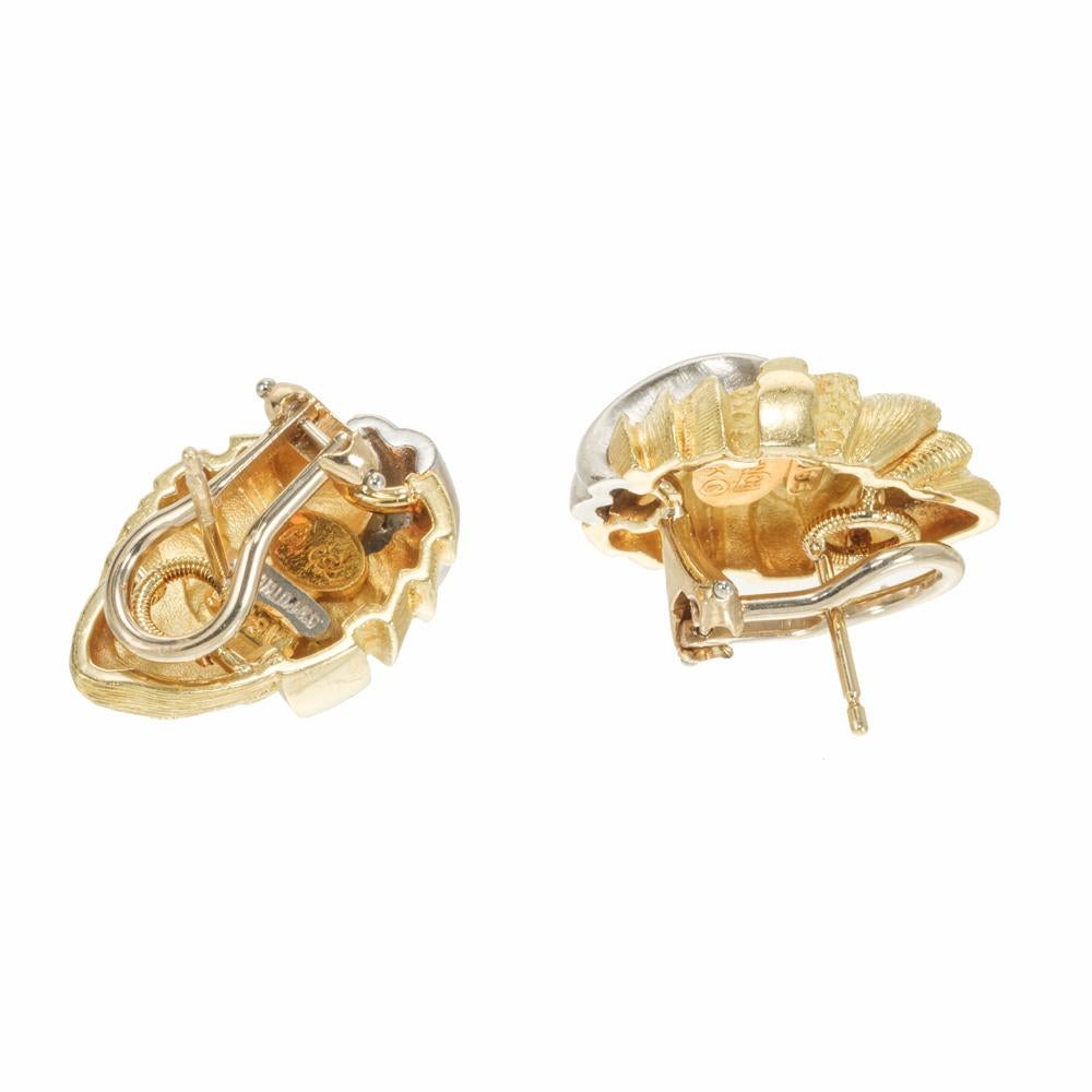 Henry Dunay Platinum Yellow Gold Swirl Earrings In Good Condition For Sale In Stamford, CT