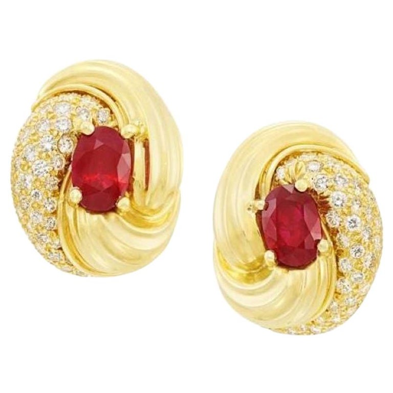 Henry Dunay Ruby and Diamond 18 Karat Gold Knot Earrings, 1980s For Sale