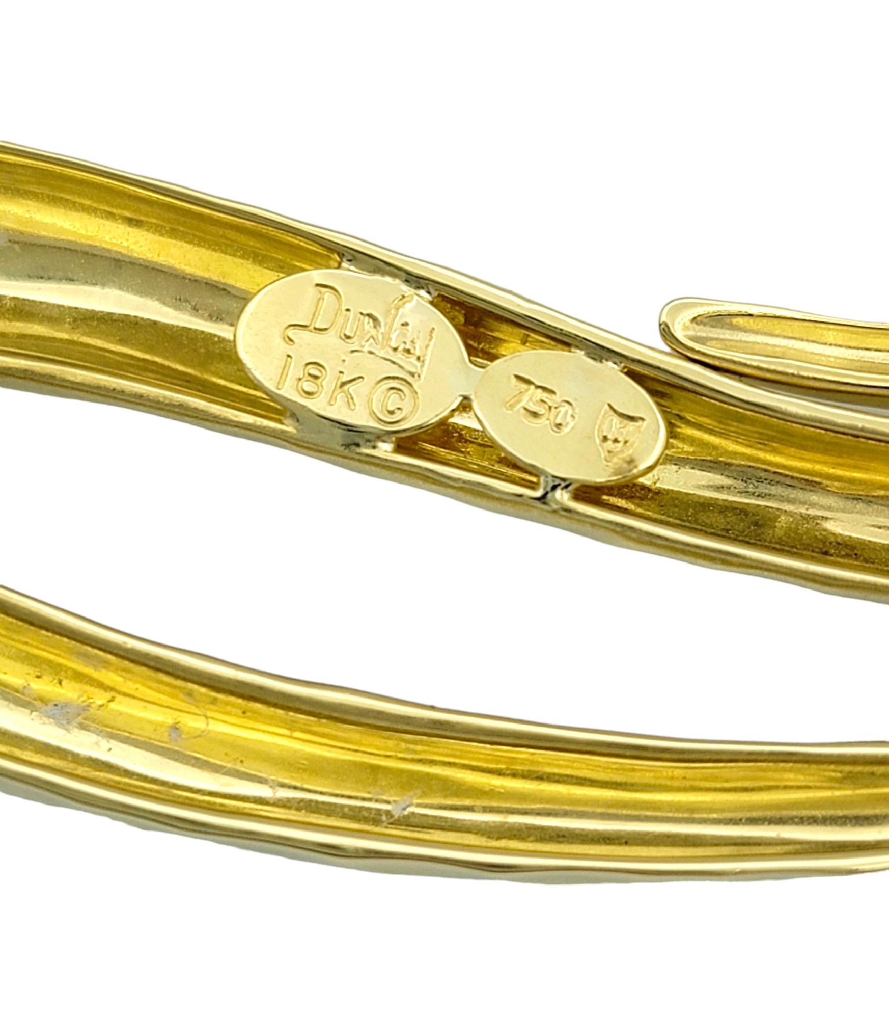 Henry Dunay Loop Design Hammered Finish Slider Pendant in 18 Karat Yellow Gold For Sale 1