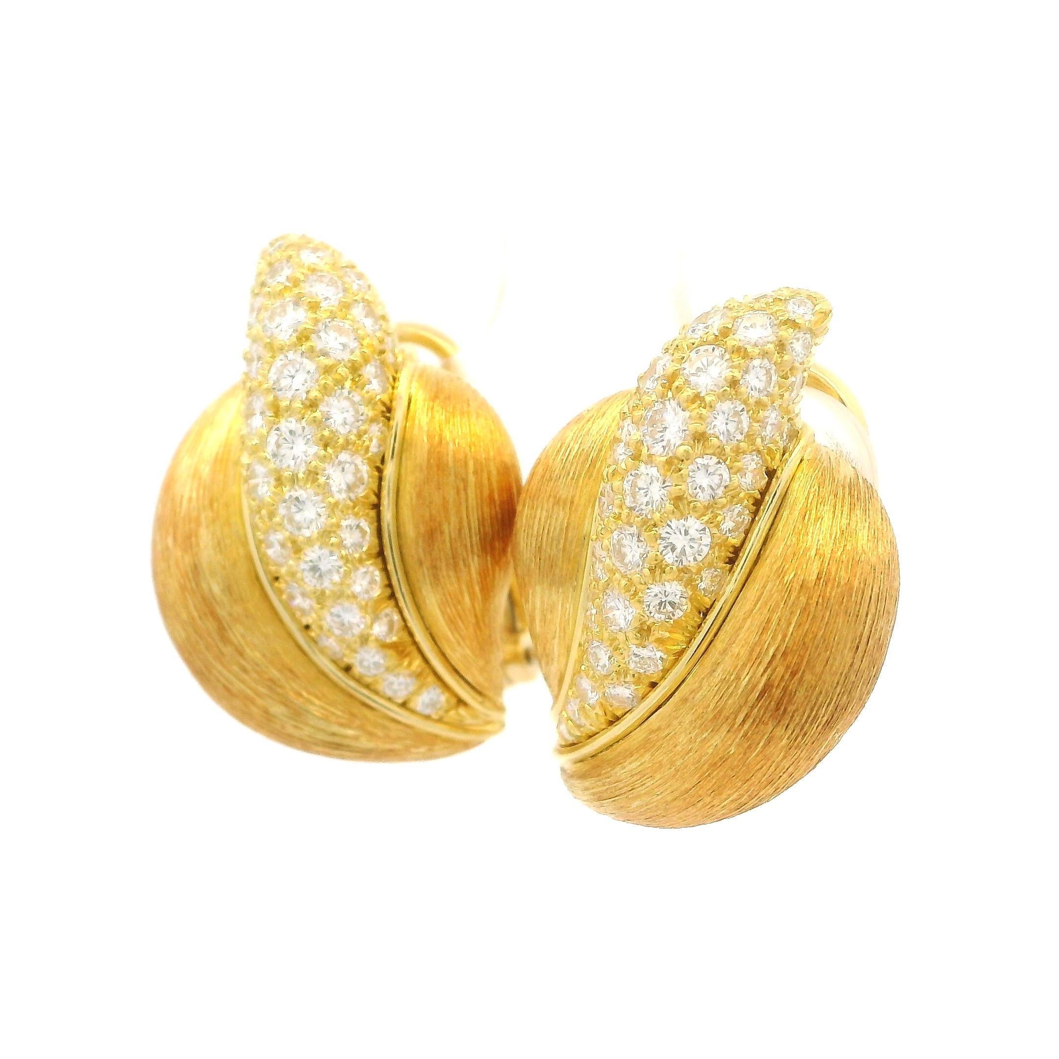 Henry Dunay Sabi 18k Yellow Gold Diamond Brushed Flame Clip on Earrings For Sale 5