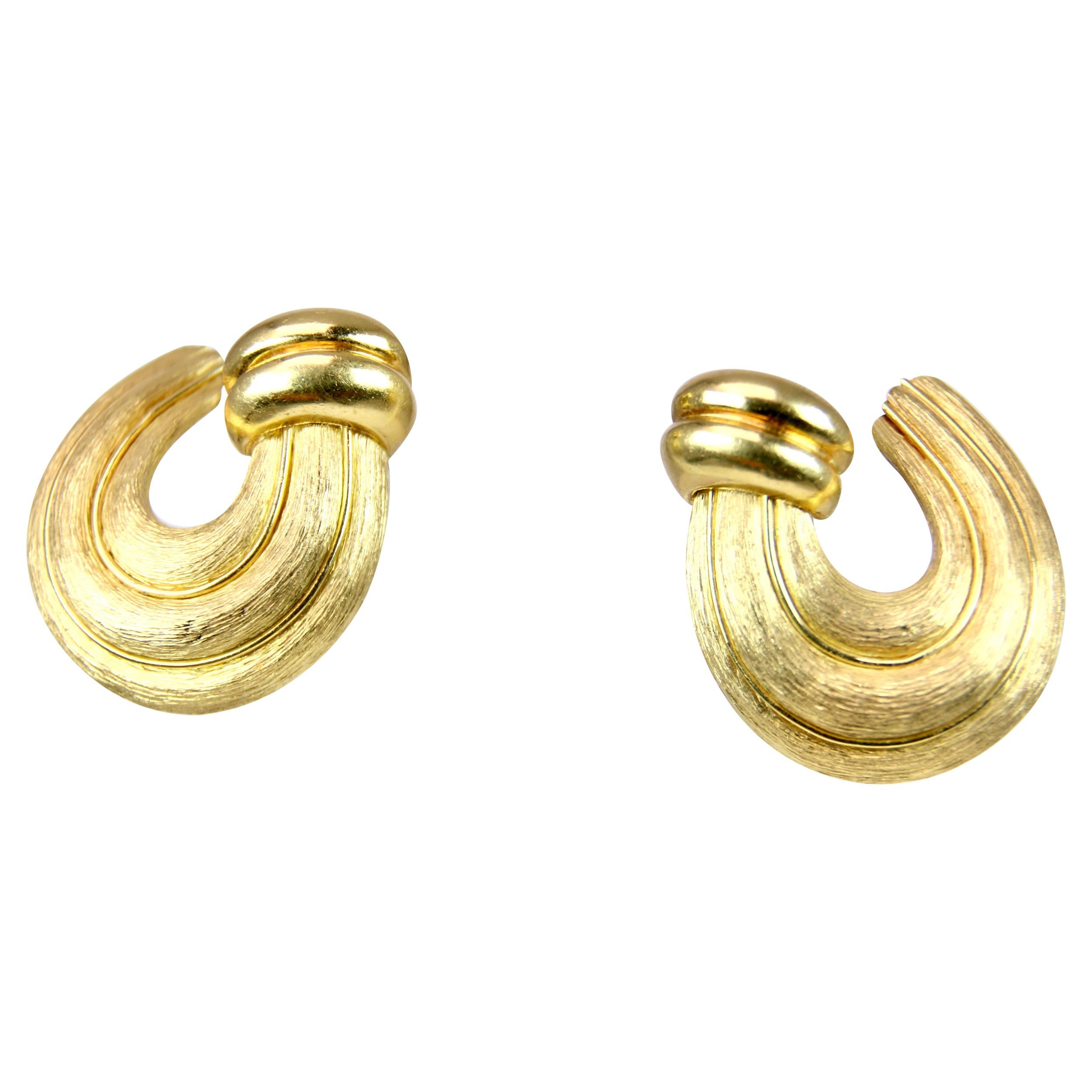 Henry Dunay Sabi Side Clip on Hoop Earrings in 18 Karat Yellow Gold