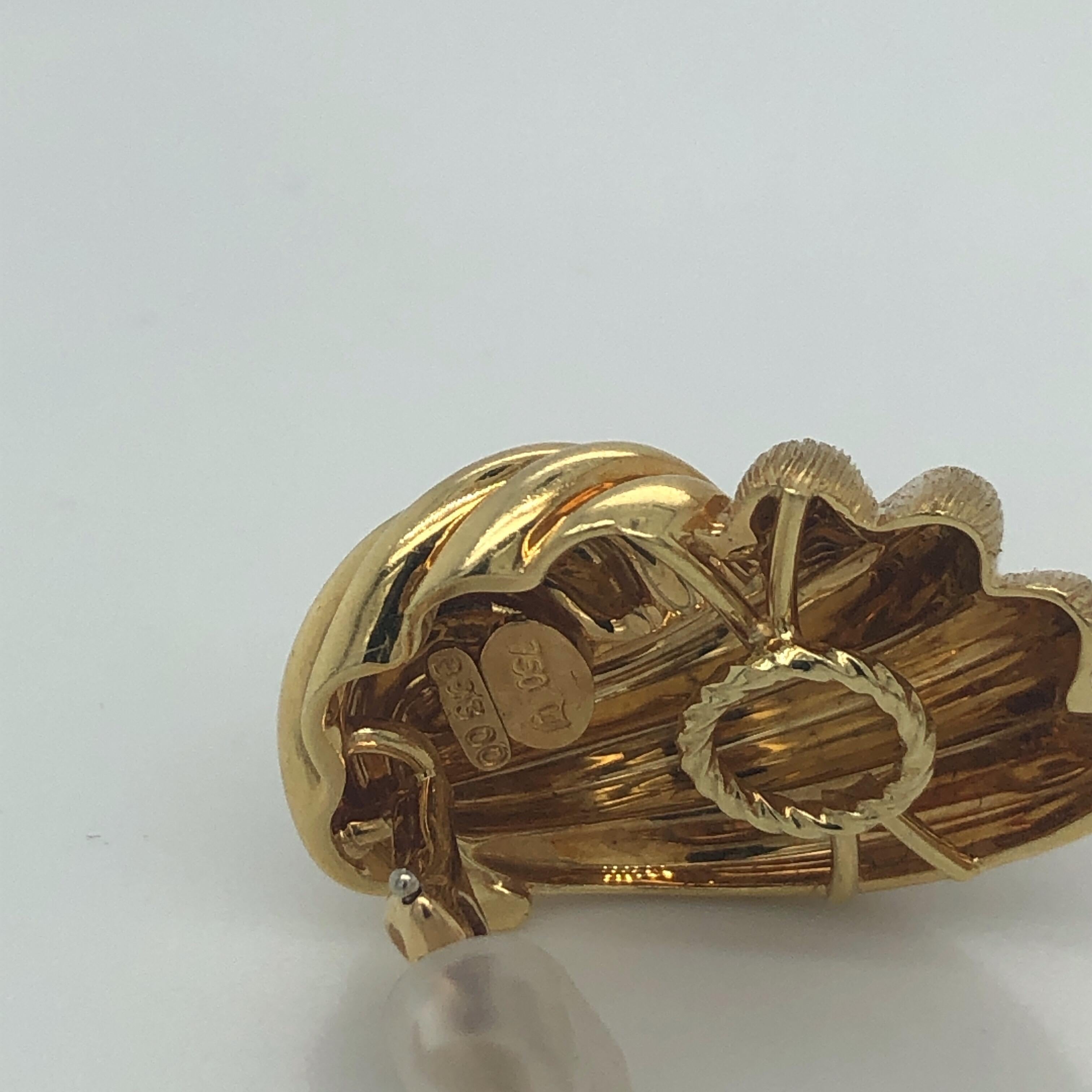 Moderne Henry Dunay Sabi Boucles d'oreilles à clips en or jaune en vente