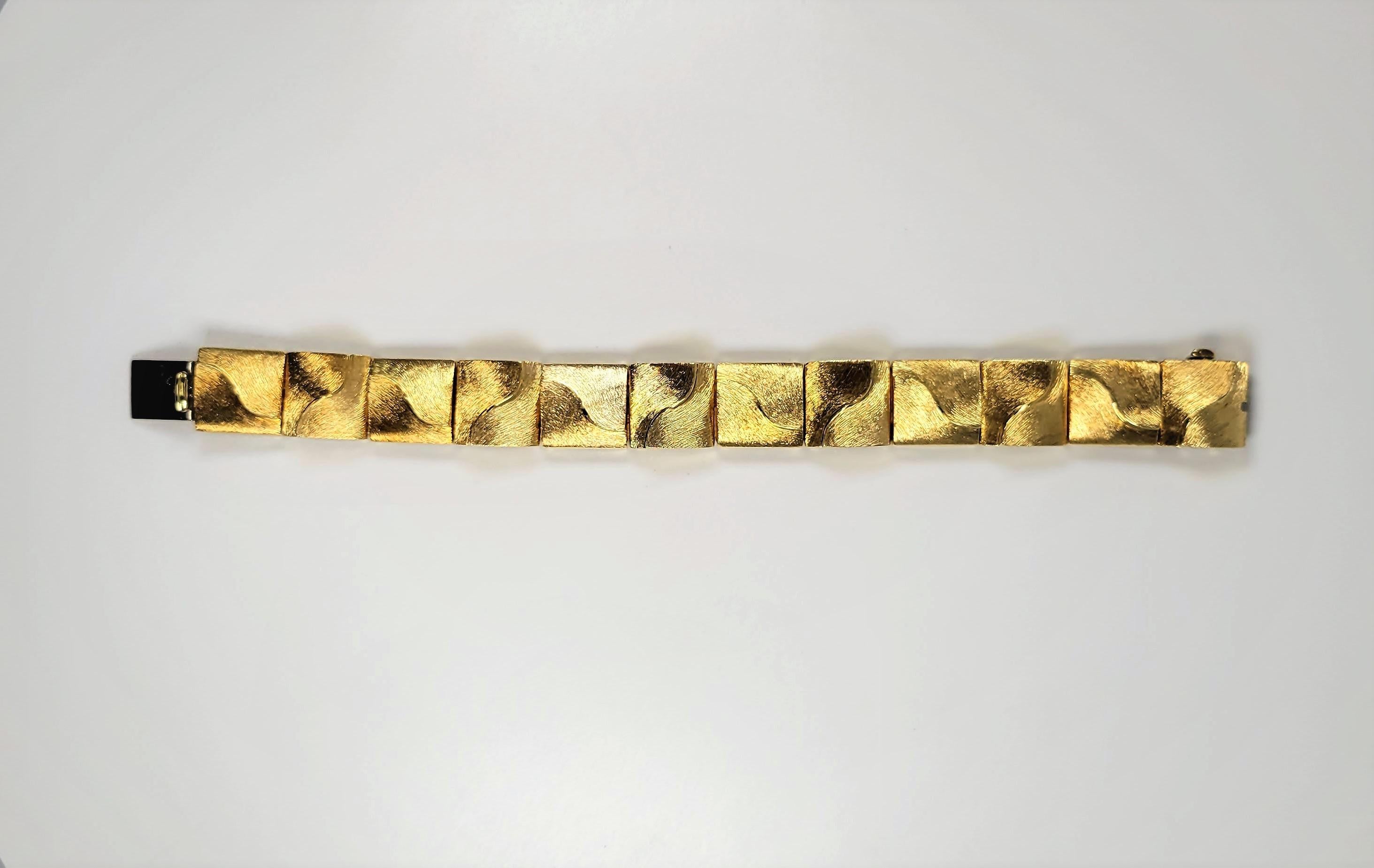 Henry Dunay Textured Yellow Gold Bracelet 1