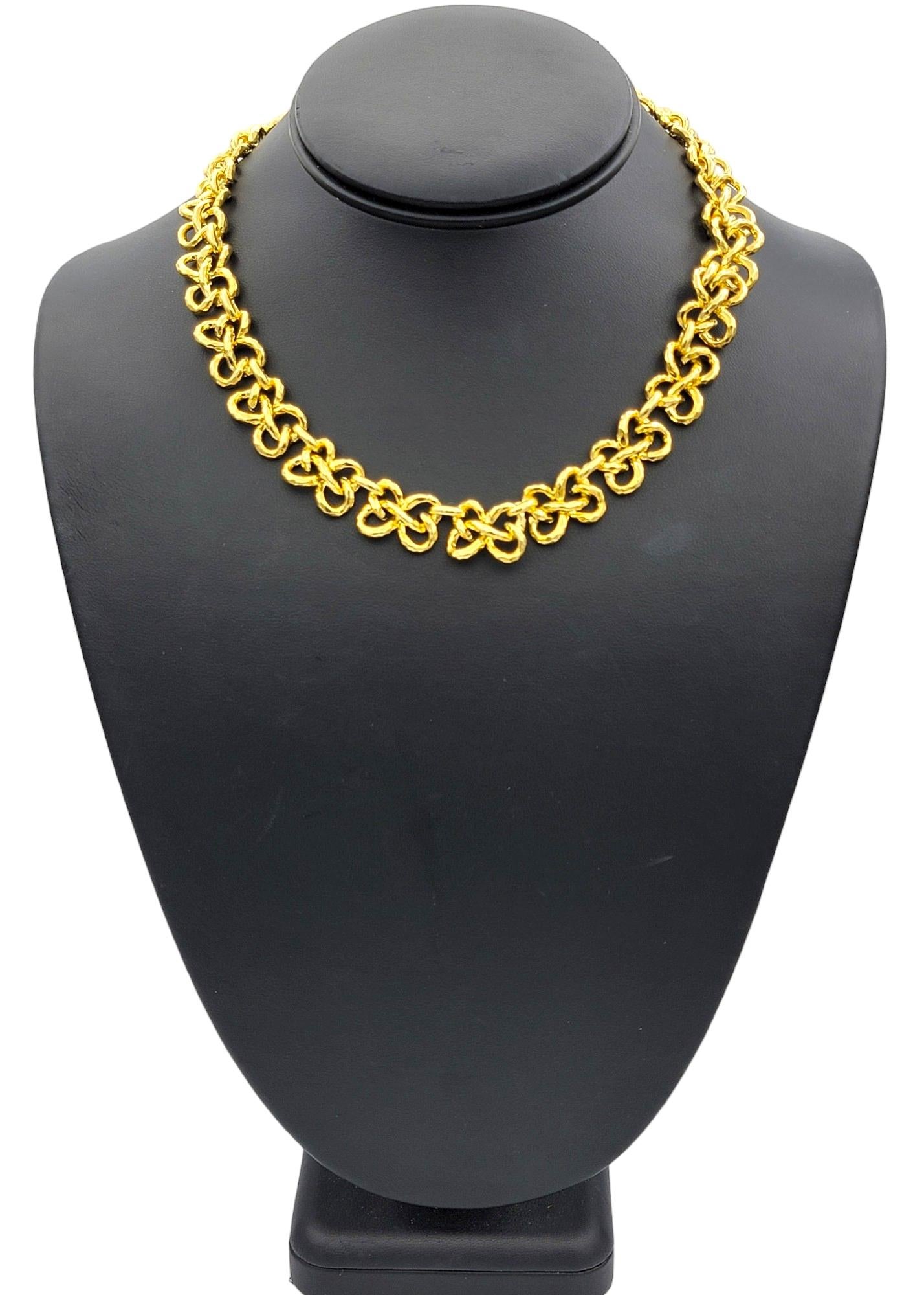 Henry Dunay Twisted Ribbon Link Collar Necklace Set in 18 Karat Yellow Gold For Sale 3