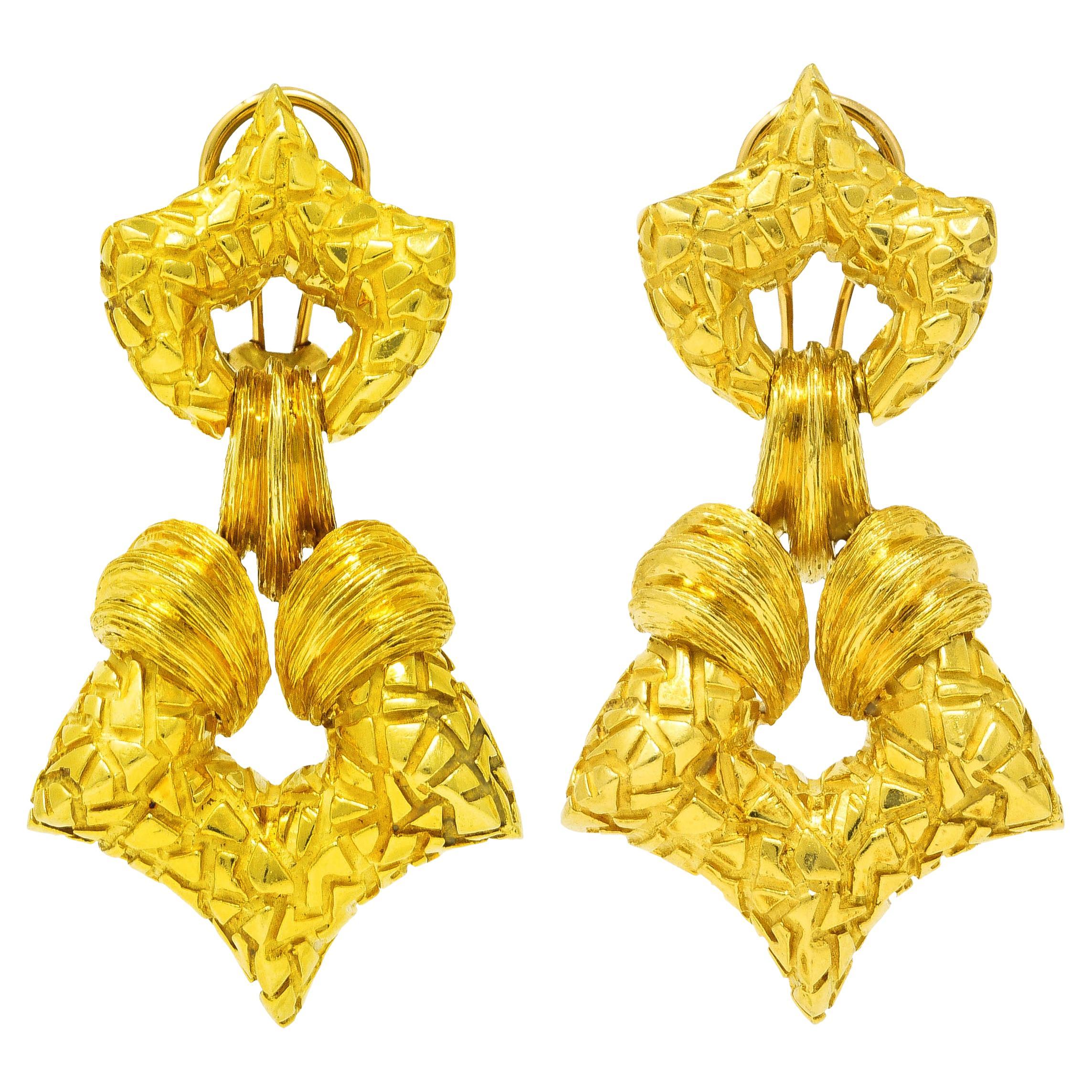 Henry Dunay 18 Karat Gold Clip Earrings For Sale at 1stDibs