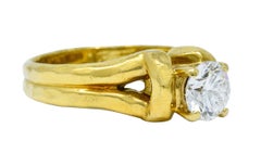 Henry Dunay Vintage Round Brilliant Cut Diamond 18 Karat Gold Engagement Ring