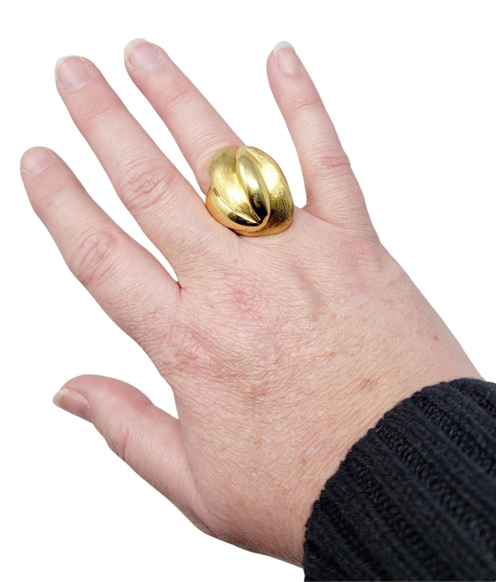 Henry Dunay Wide Ridged Polished and Brushed 18 Karat Yellow Gold Cocktail Ring 7