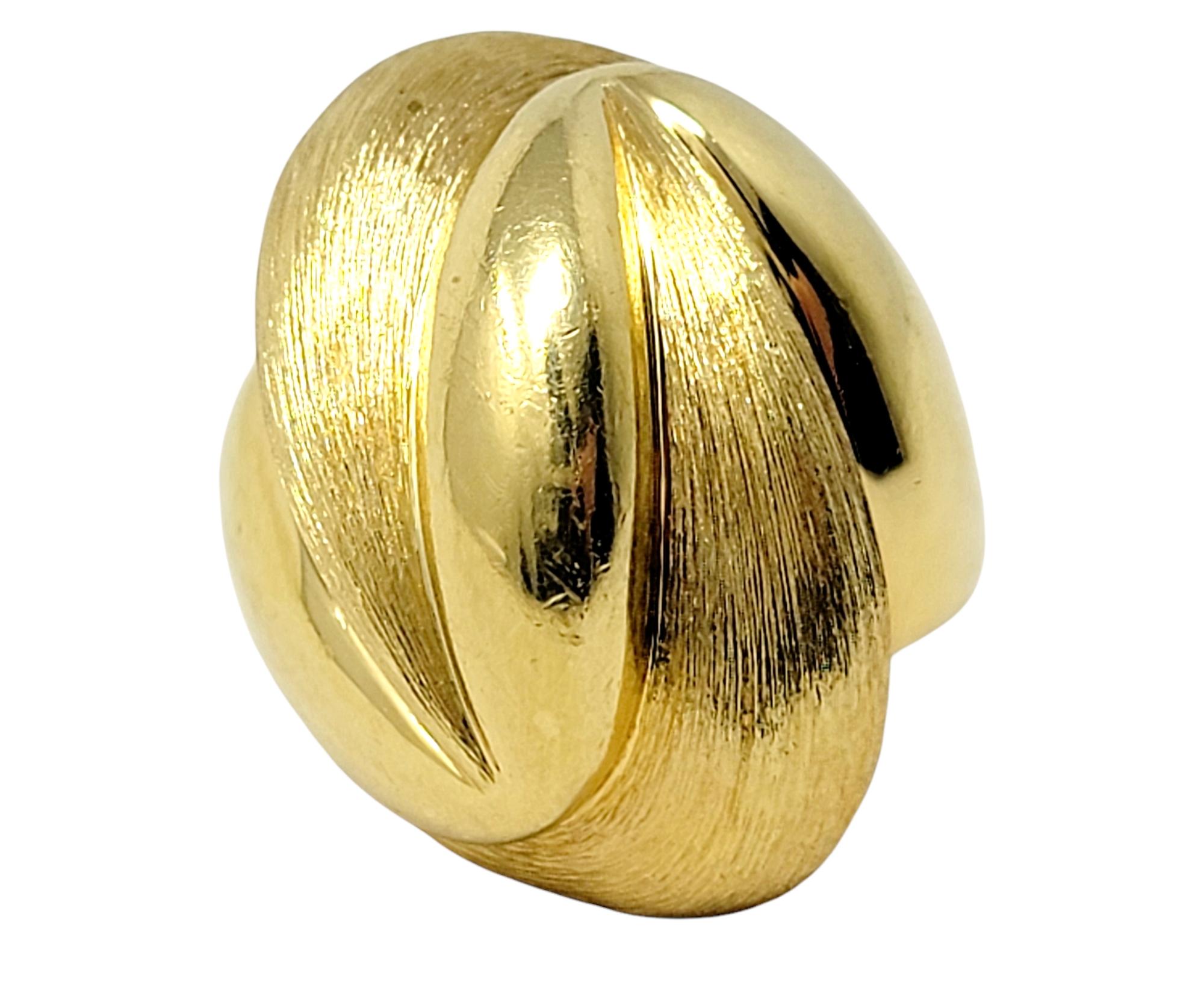 Henry Dunay Wide Ridged Polished and Brushed 18 Karat Yellow Gold Cocktail Ring 2