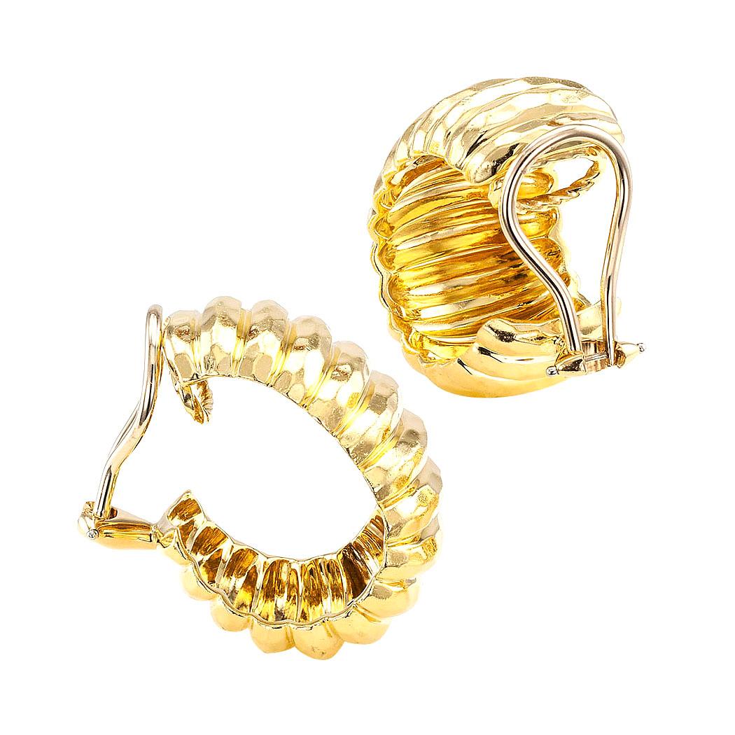 Henry Dunay Yellow Gold Clip-On Hoop Earrings In Good Condition In Los Angeles, CA