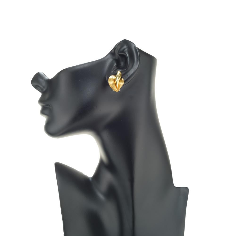 Henry Dunay Yellow Gold Flame Texted Leaf Earrings For Sale 3