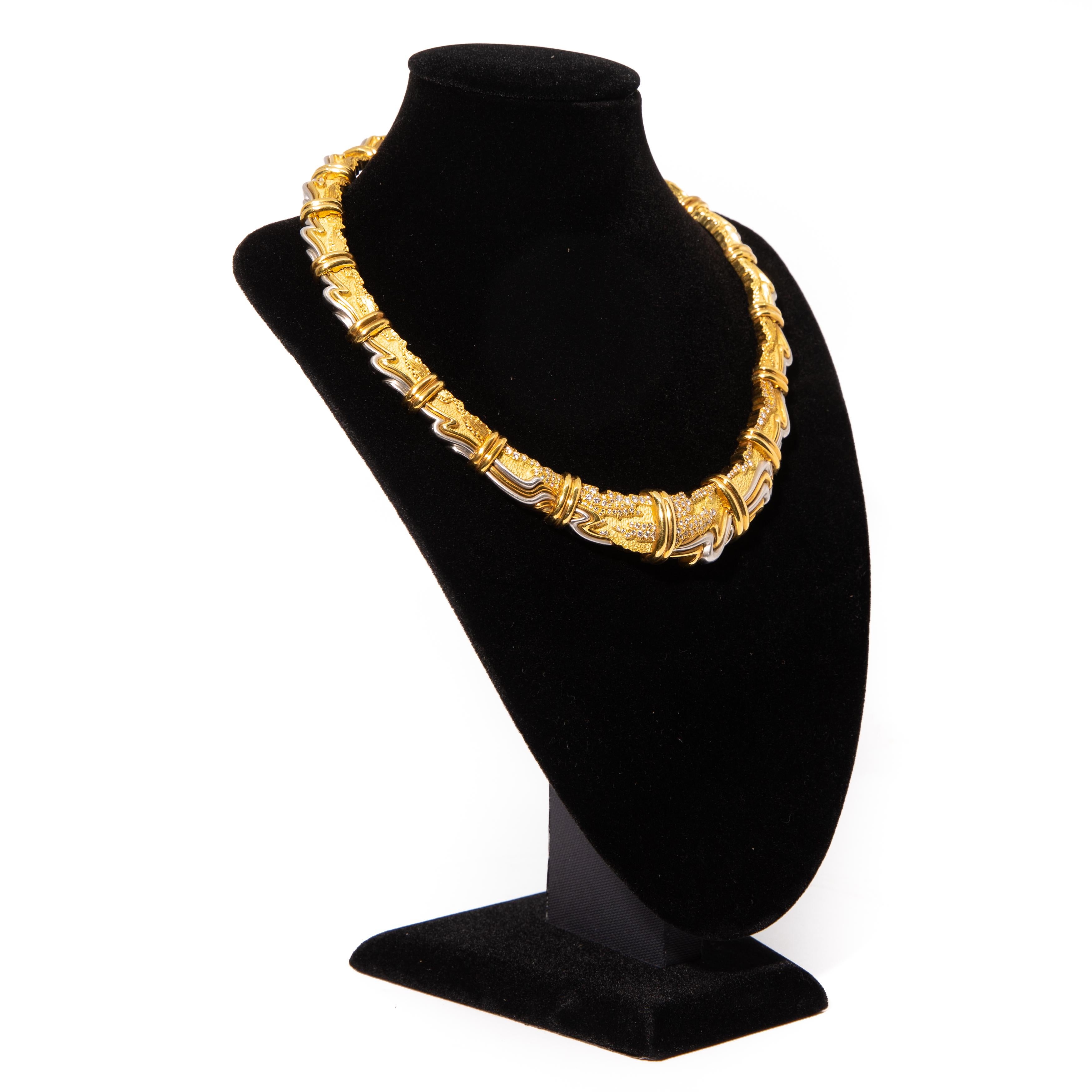 Henry Dunay, Yellow Gold, Platinum and Diamond Collar Necklace In Excellent Condition In Kingston, NY