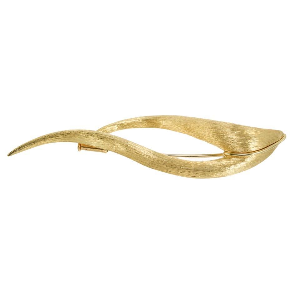 Henry Dunay Yellow Gold Swirl Sabi Textured Brooch For Sale