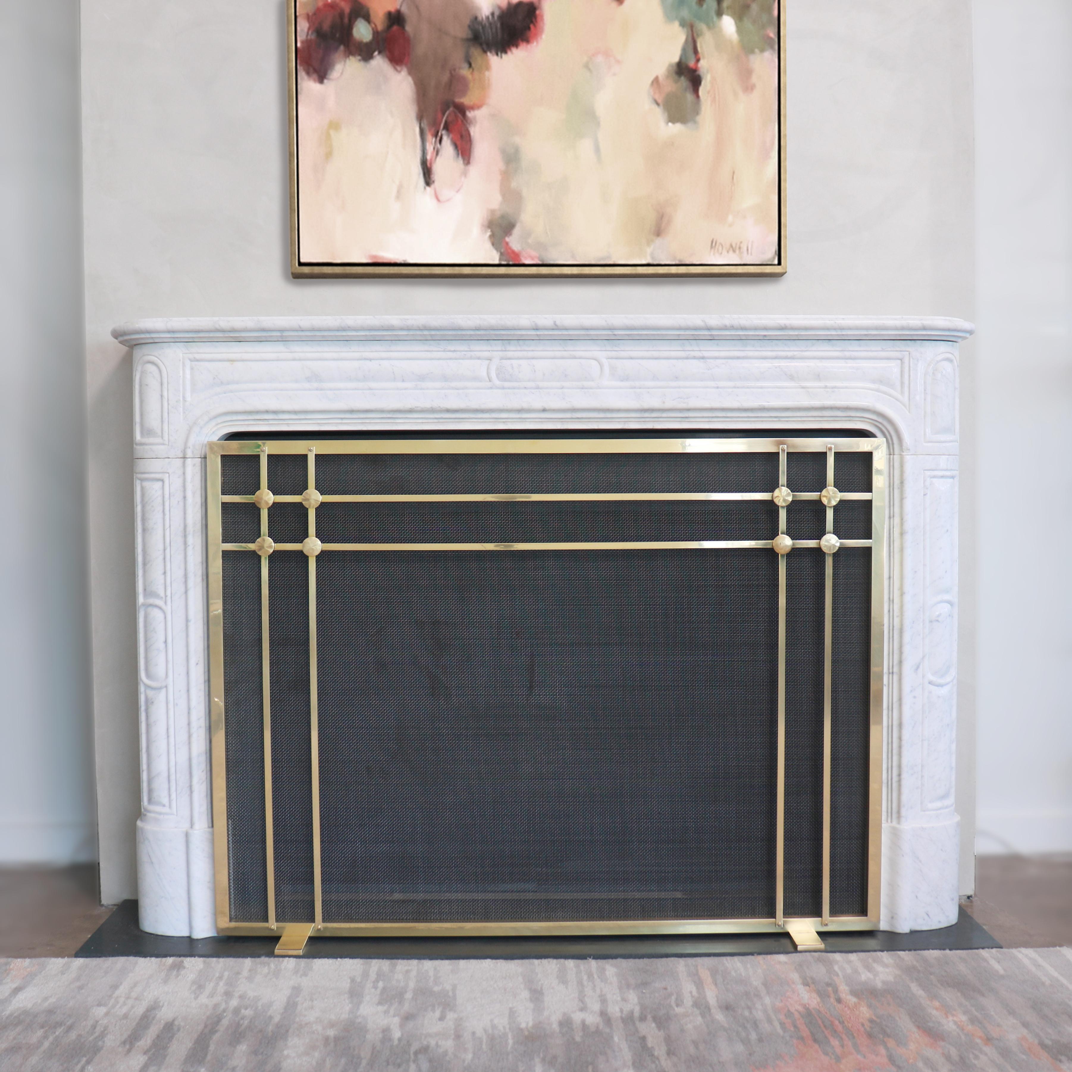 Henry Fireplace Screen in Brass For Sale 3