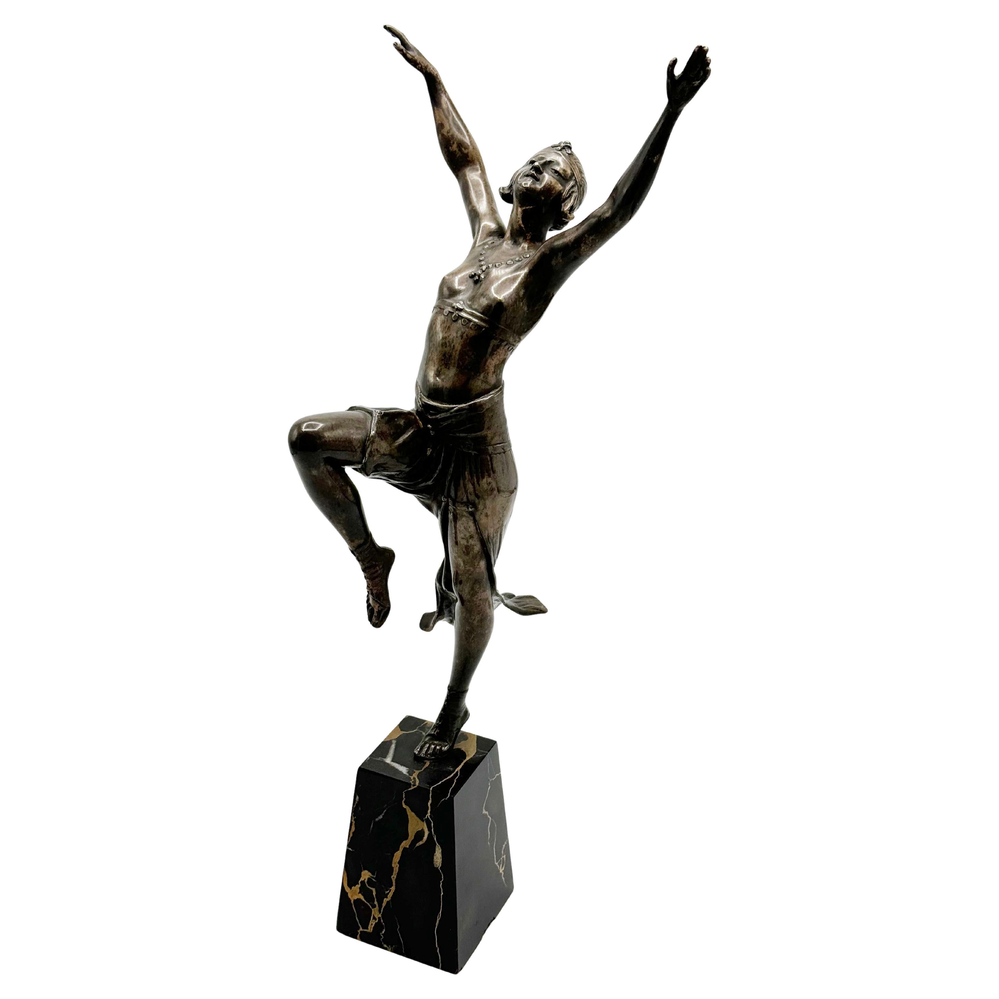 Henry Fugere (1872-1944) Egyptian dancing bronze, Signed H. Fugère on base