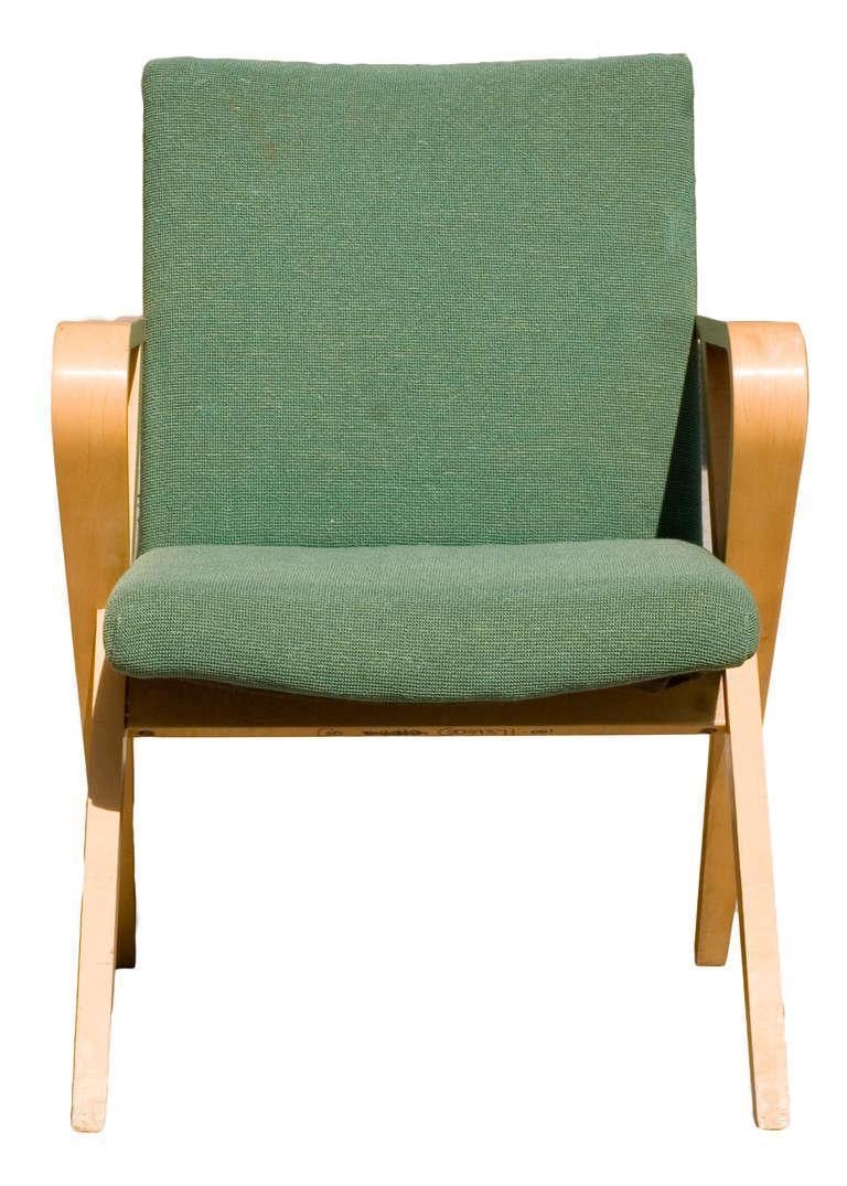 Henry Glass Designed Thonet Bugholz Polstersessel, Paar im Zustand „Hervorragend“ im Angebot in Van Nuys, CA