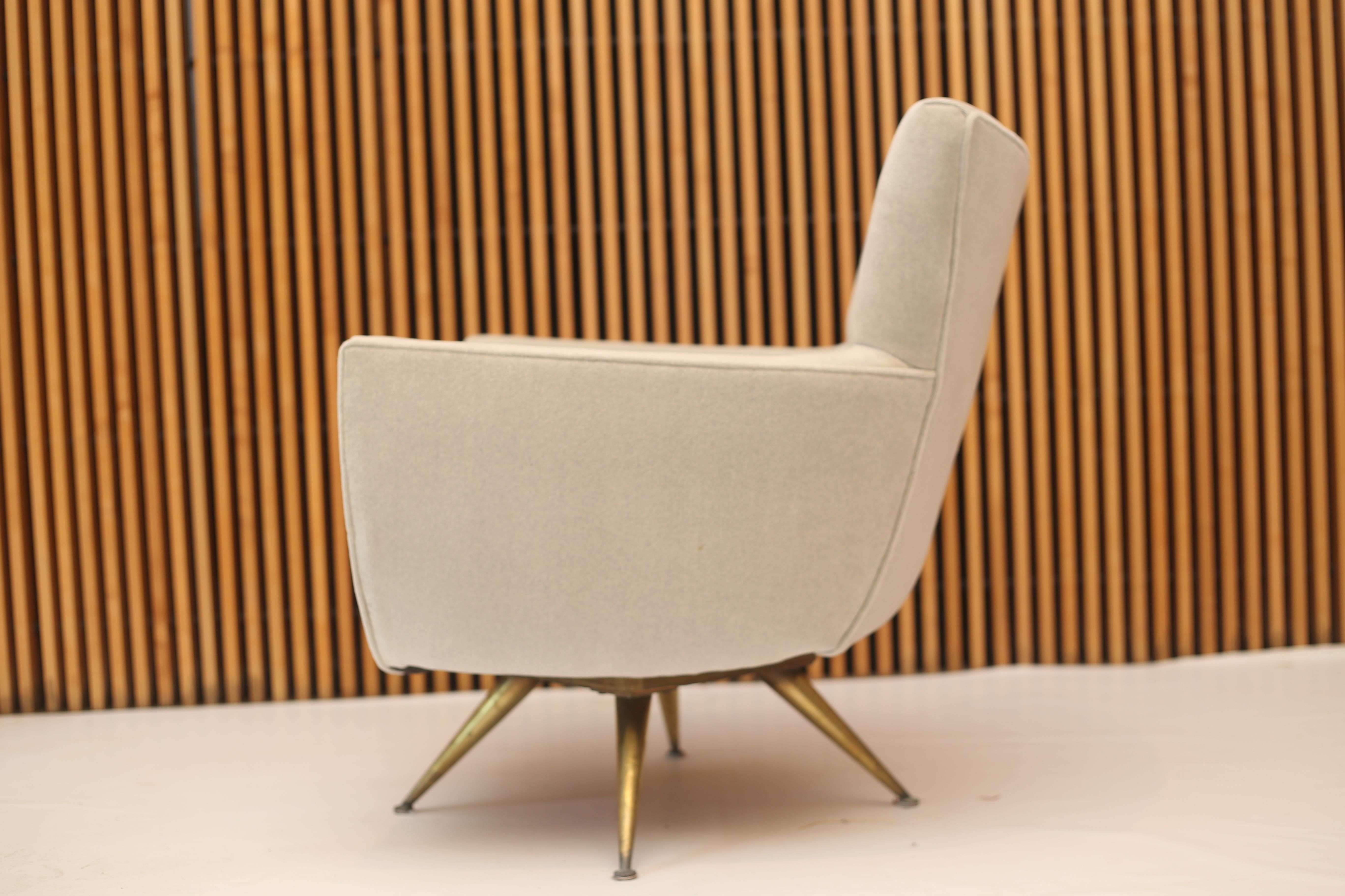 Mid-Century Modern Henry Glass Swivel Lounge Chair in Velvet with Brass Legs