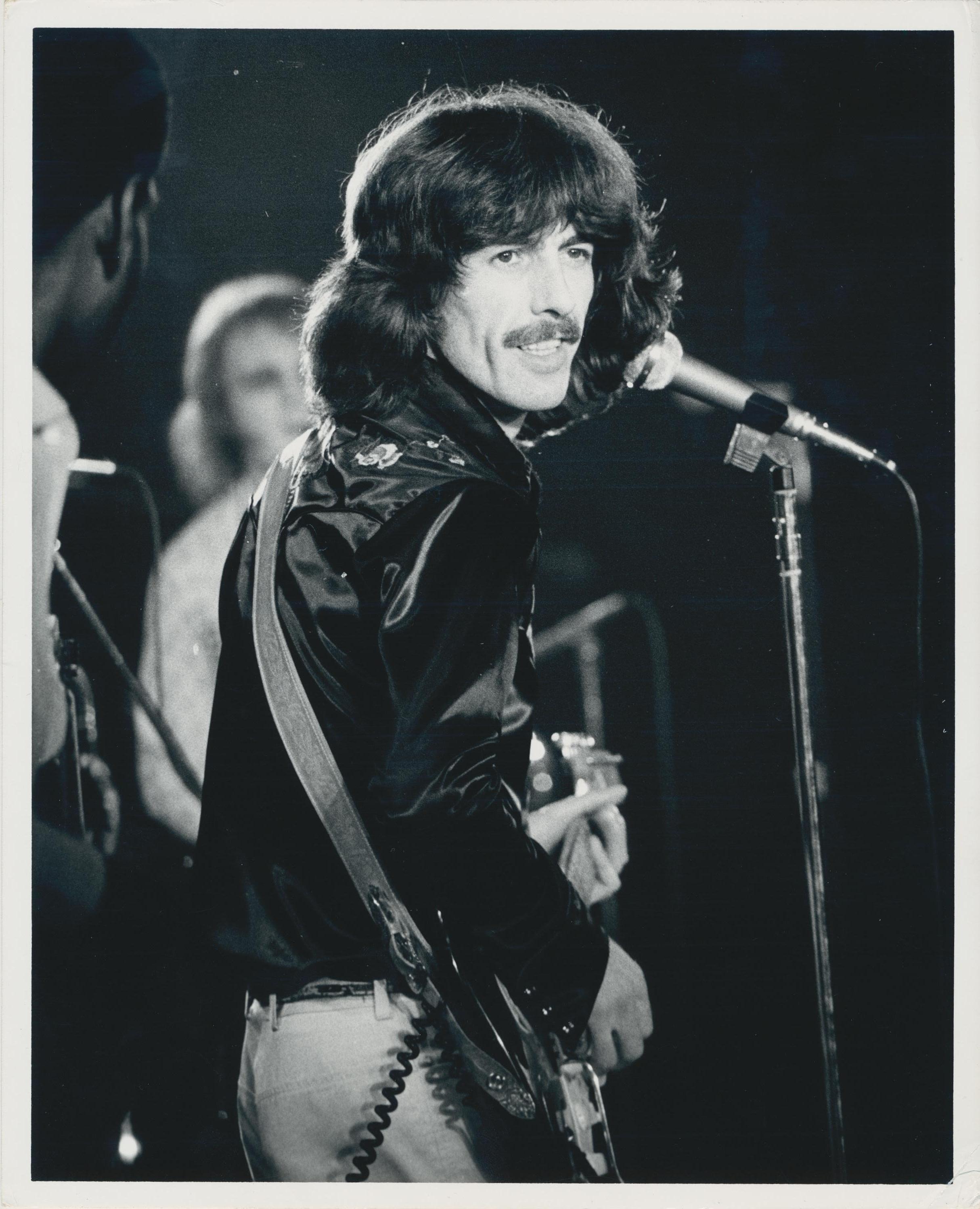 George Harrison on Stage, Black and White Photography, 25, 4 x 20, 6 cm