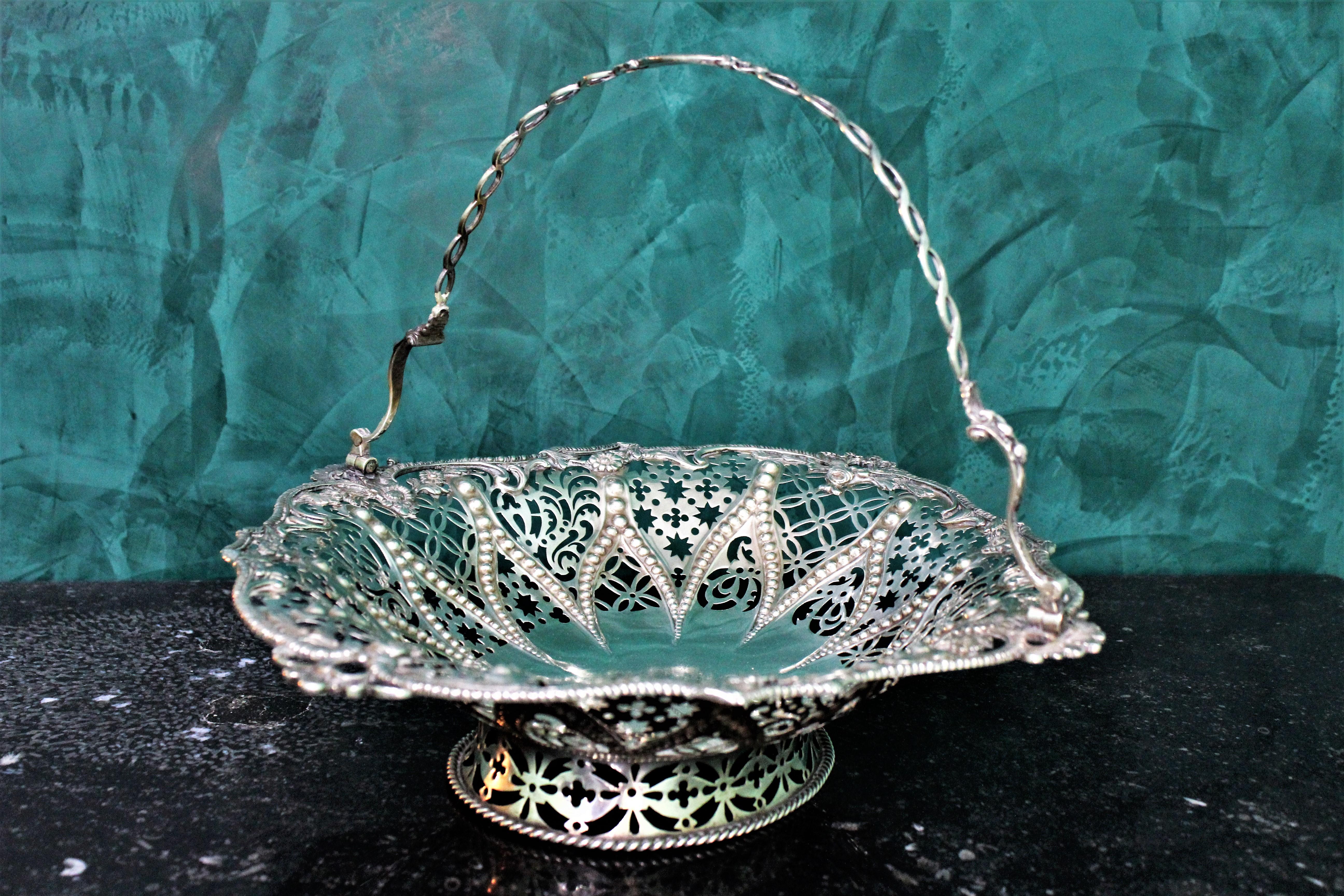 English Henry Holland 19th Century Victorian Fretworked Sterling Silver Basket, 1861 For Sale