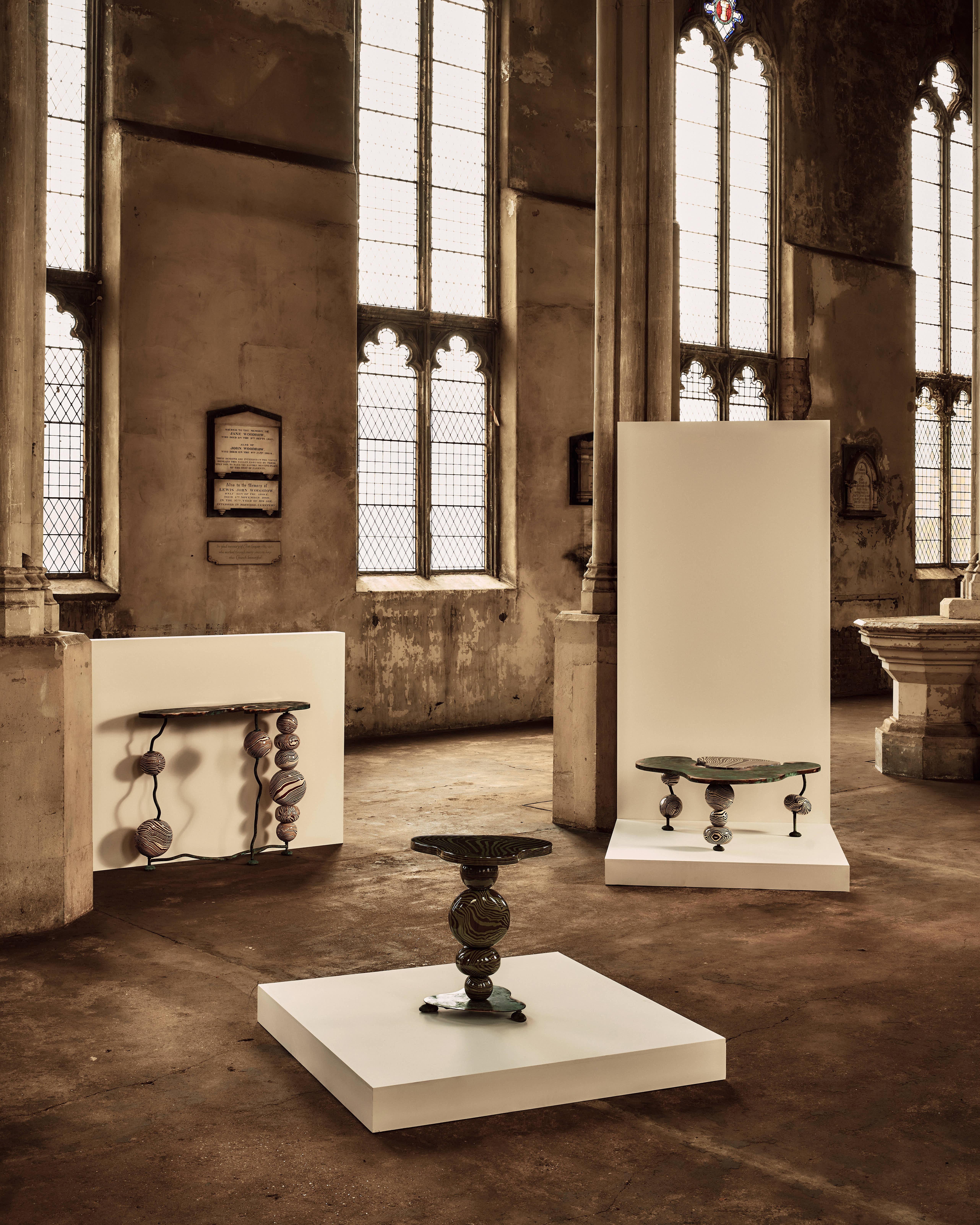 Table d'appoint en bronze, marron et céramique verte de Henry Holland Studio Alto en vente 1