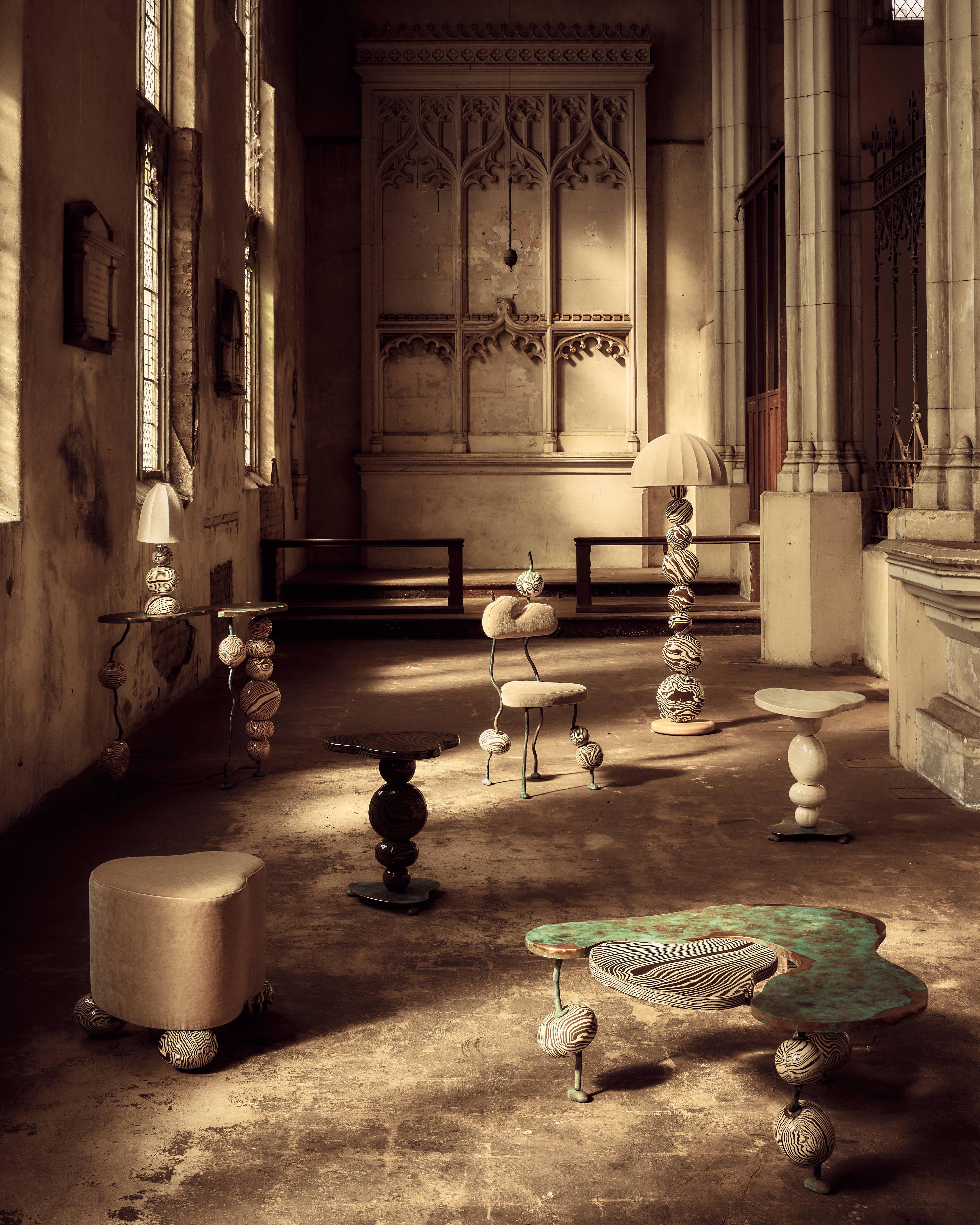 Poterie Henry Holland Studio Cirrus Tabouret en tissu avec pieds en céramique en vente