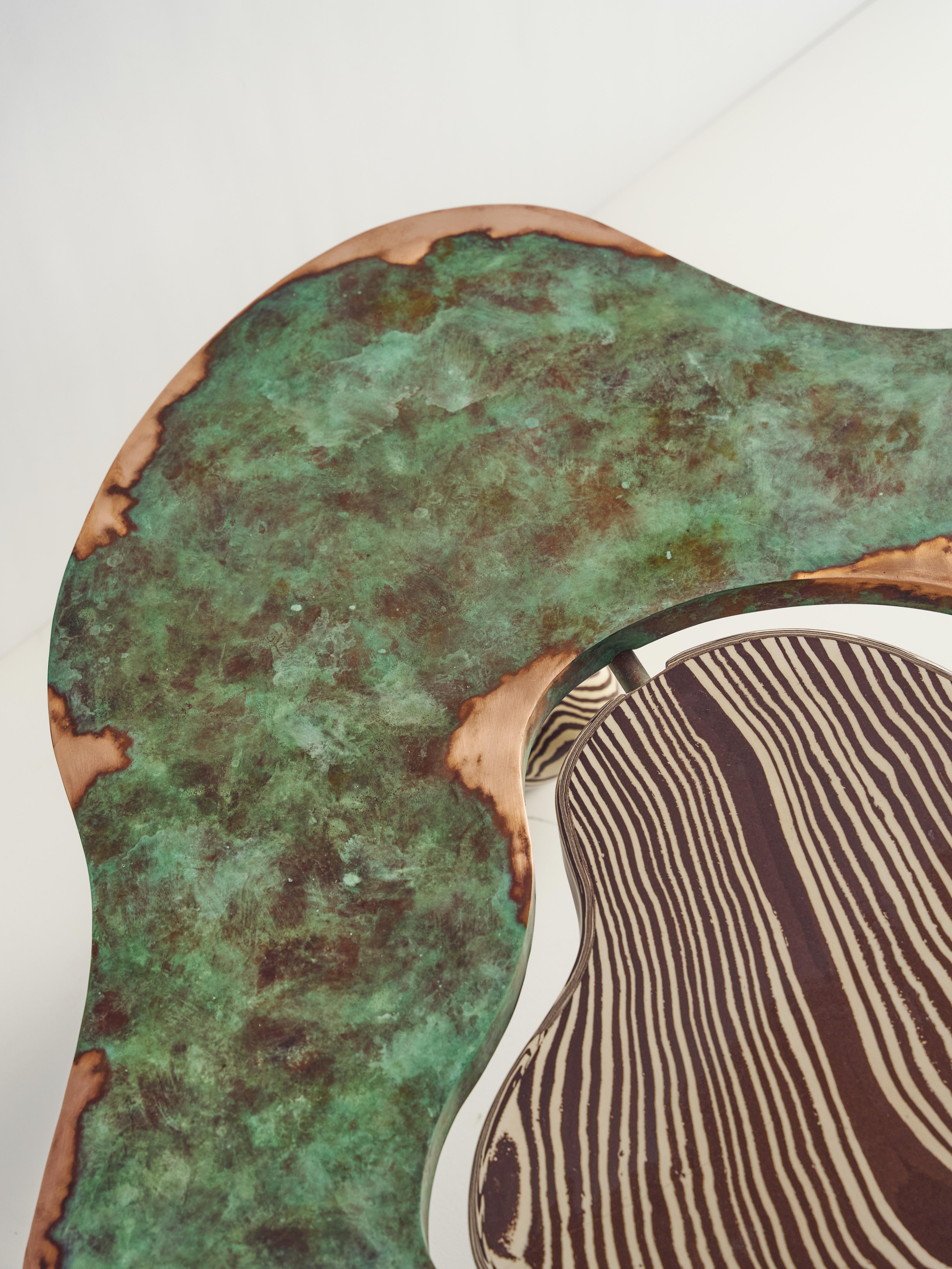 XXIe siècle et contemporain Table basse en bronze et céramique de Henry Holland Studio Nimbo en vente