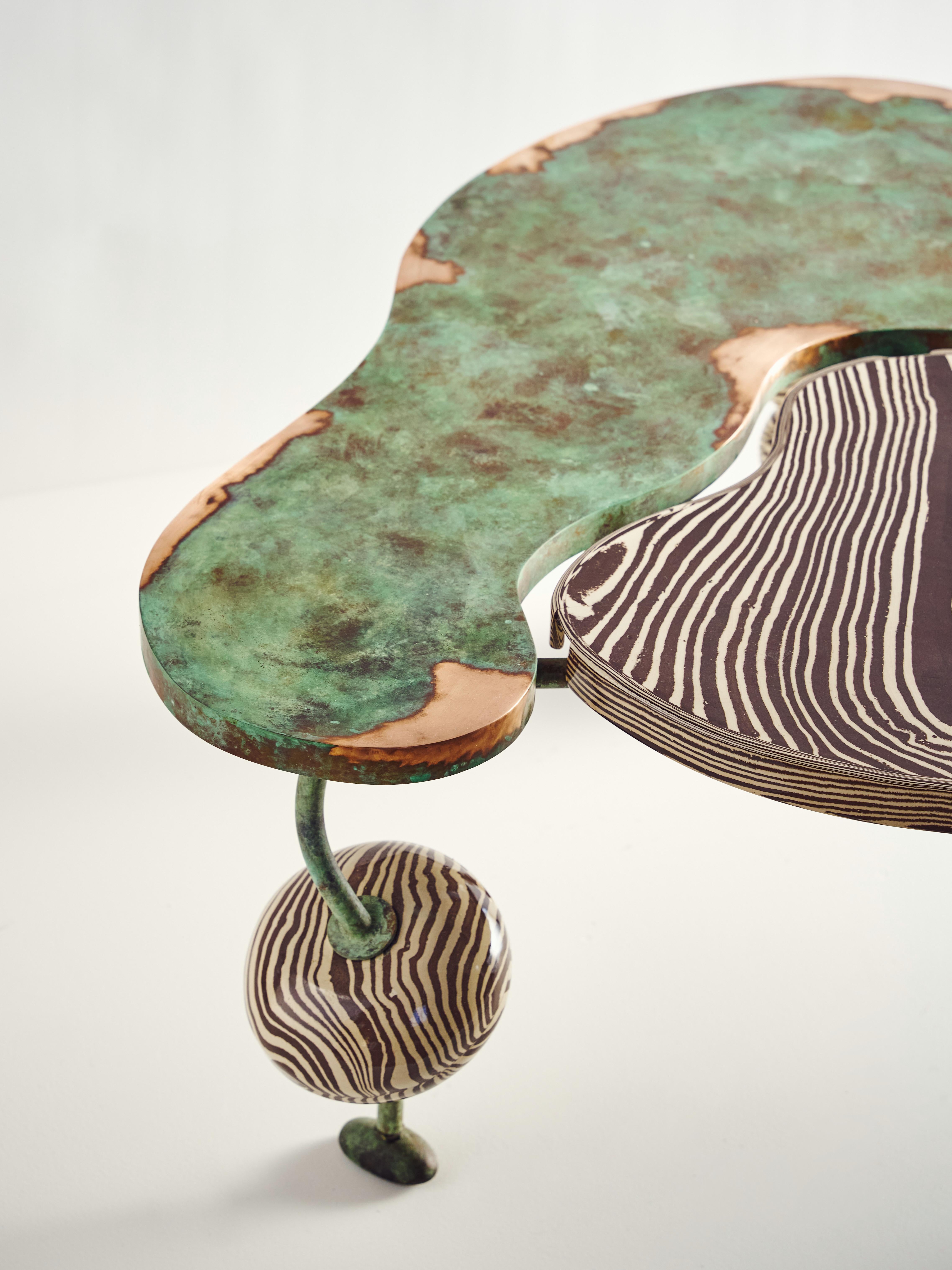 Table basse en bronze et céramique de Henry Holland Studio Nimbo en vente 2