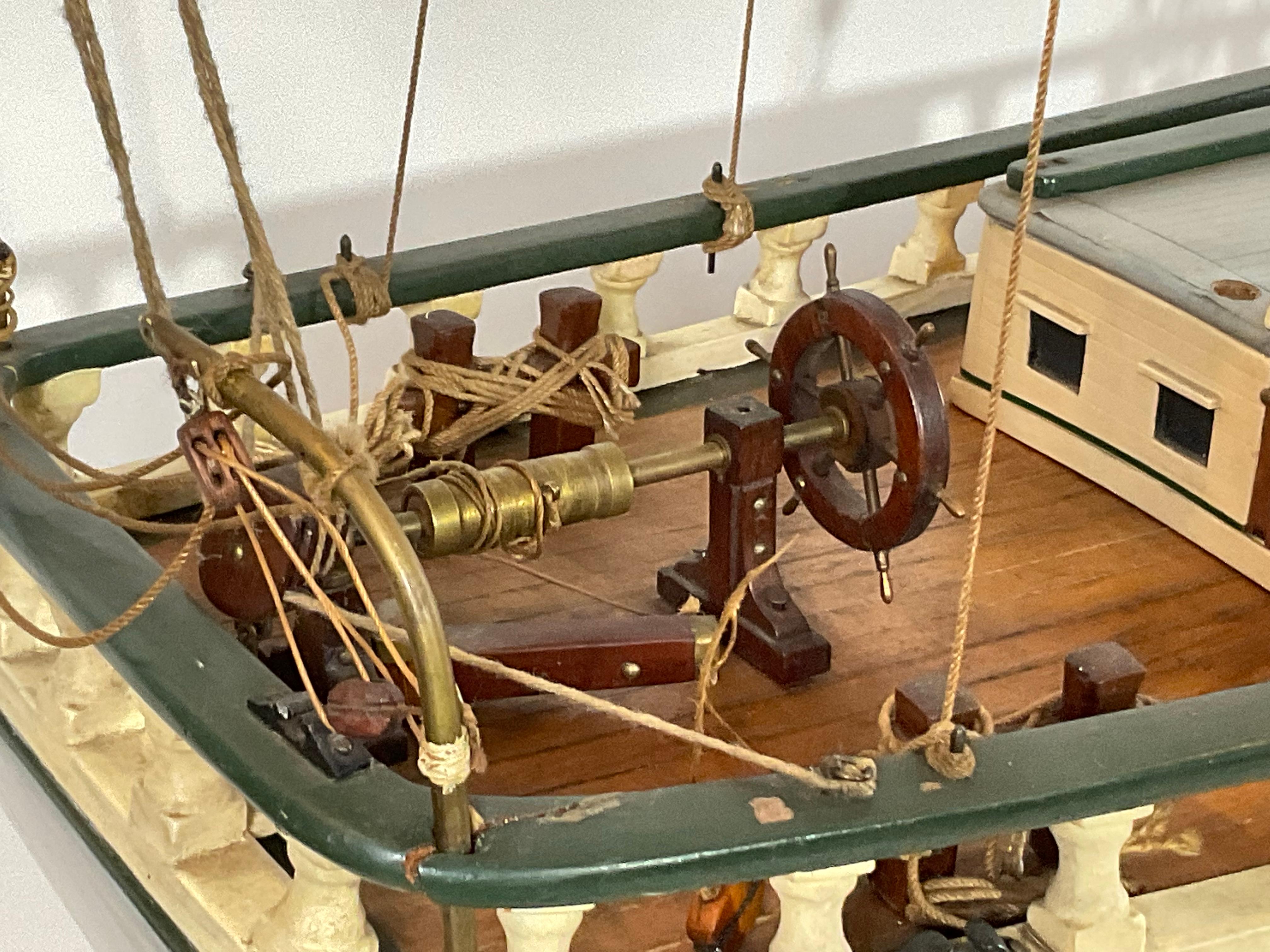 Modèle de bateau de la collection Henry Huddleston Rogers en vente 6