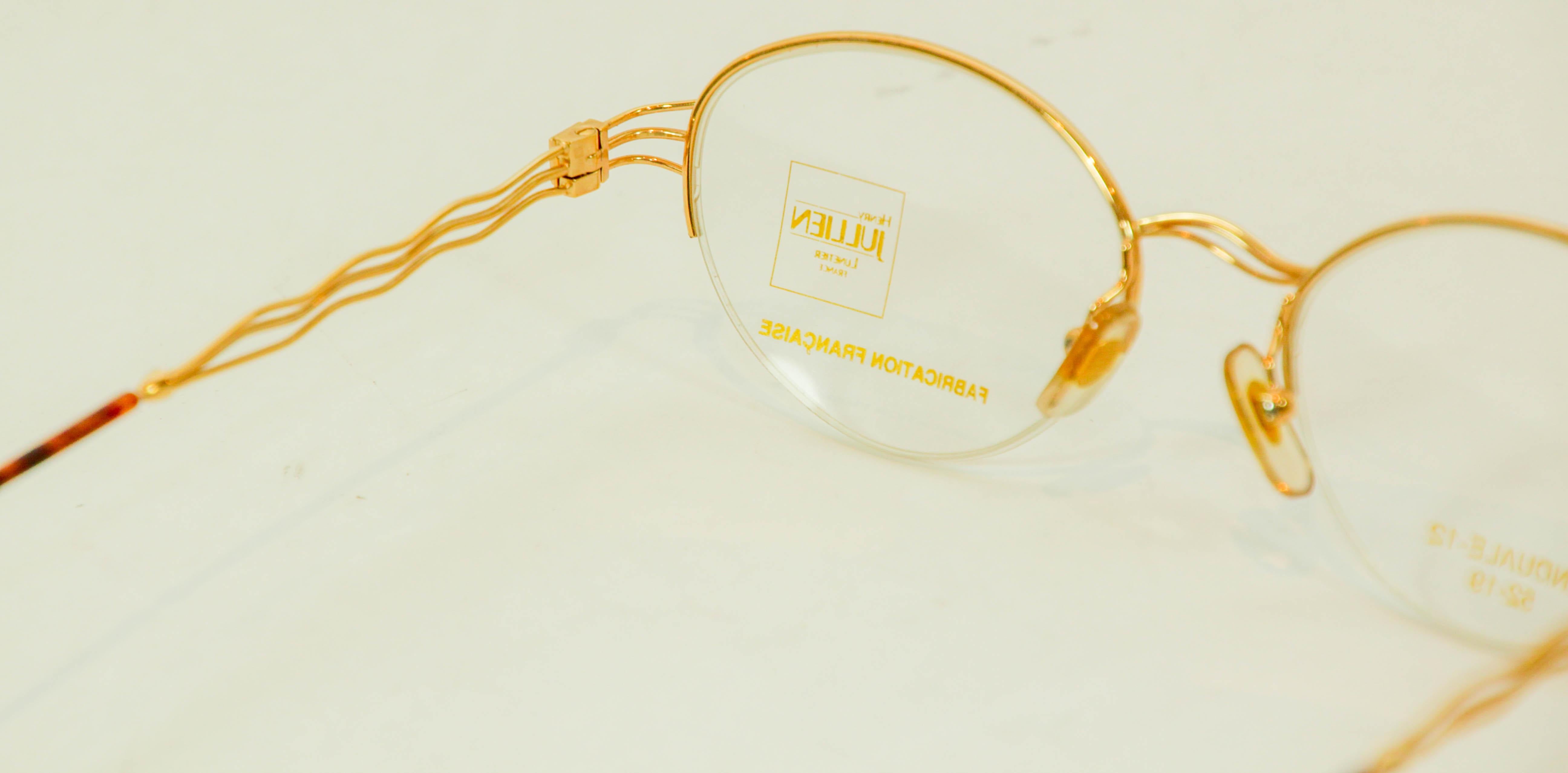 Henry Jullien  Eyewear Lady Classic Gold Half Frame New Vintage Model Onduale en vente 5