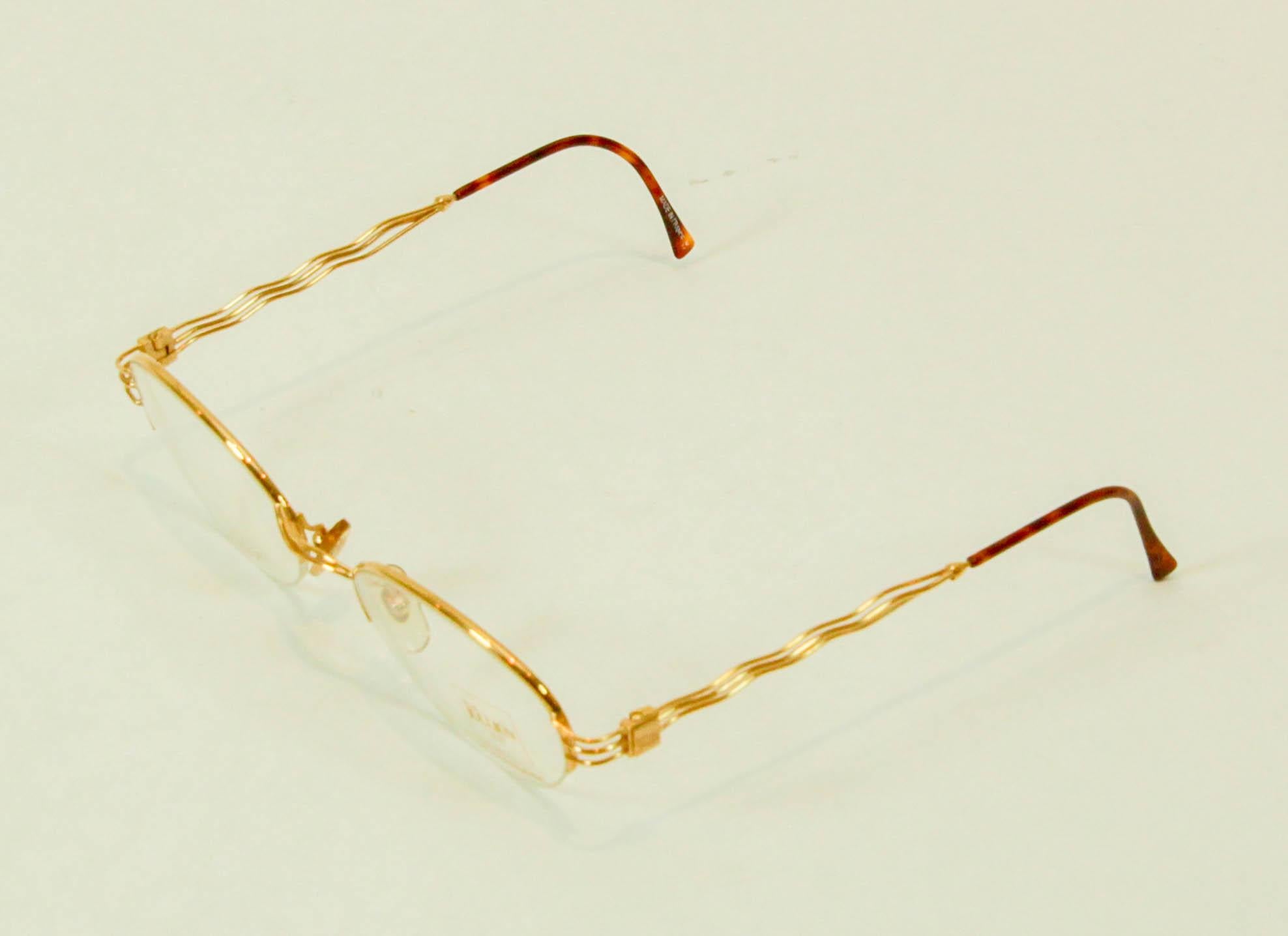 Henry Jullien  Eyewear Lady Classic Gold Half Frame New Vintage Model Onduale en vente 2