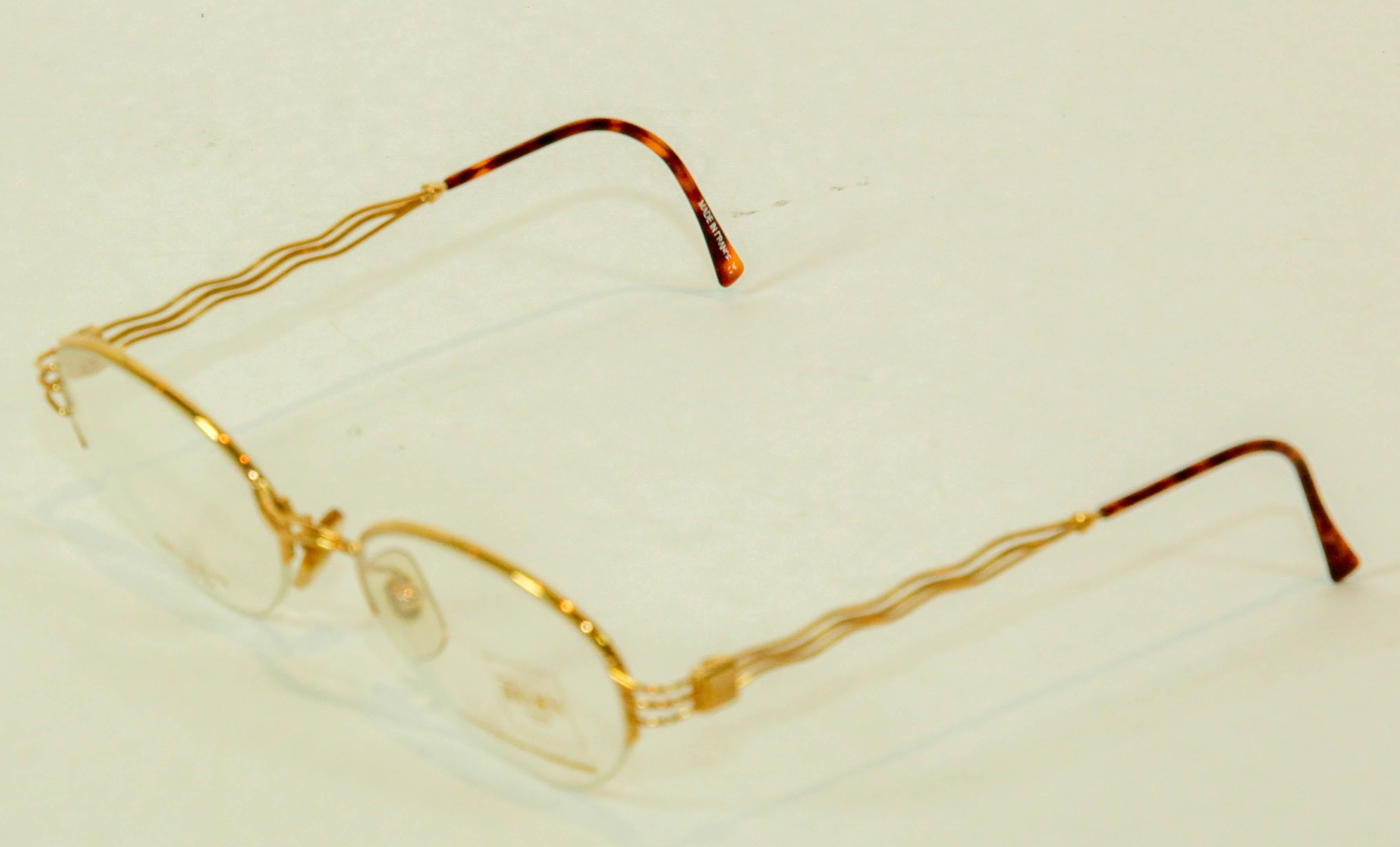 Henry Jullien  Eyewear Lady Classic Gold Half Frame New Vintage Model Onduale en vente 3