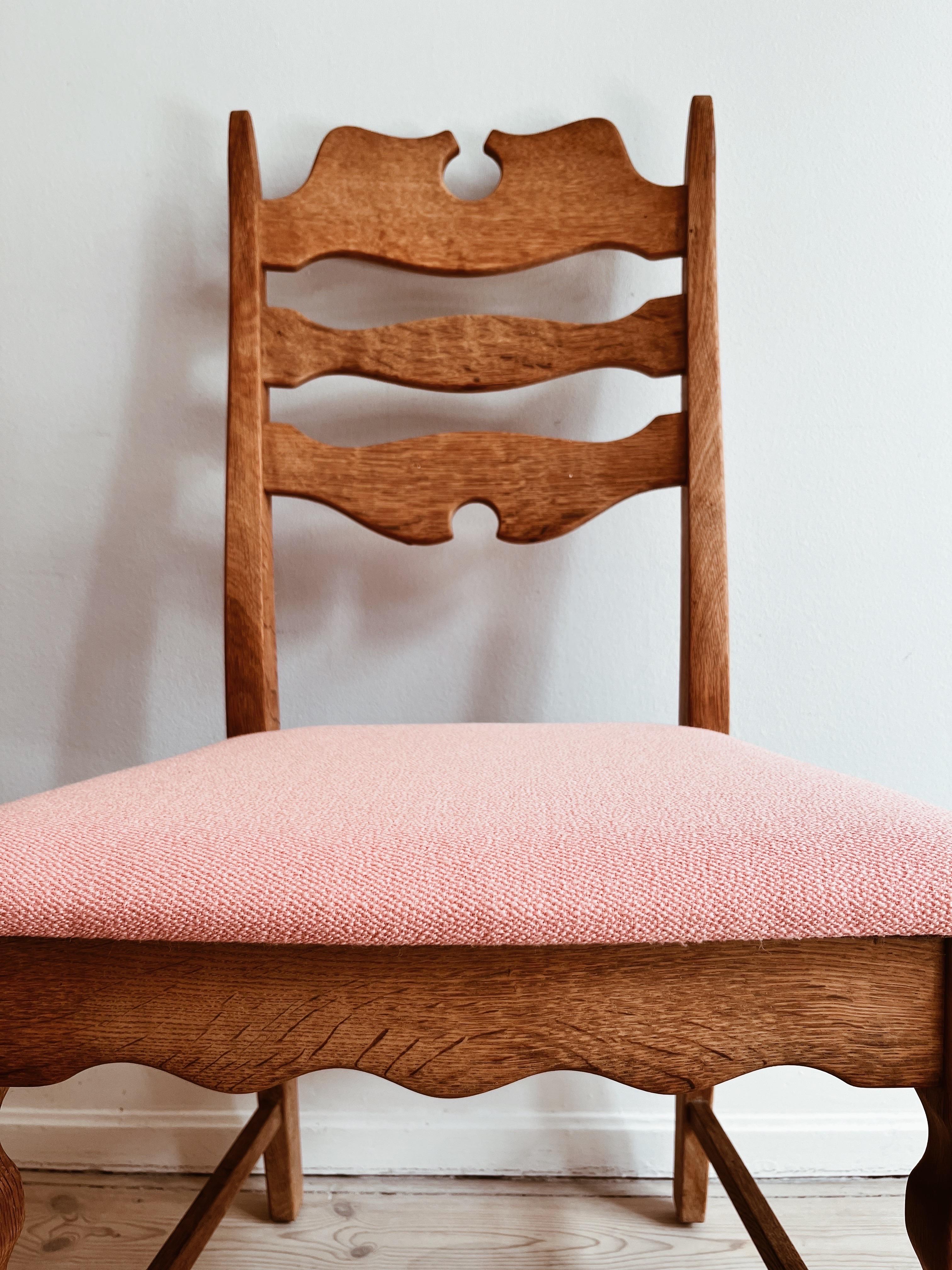 Henning Kjærnulf razorblade dining chairs in oak and reupholstered seats 3