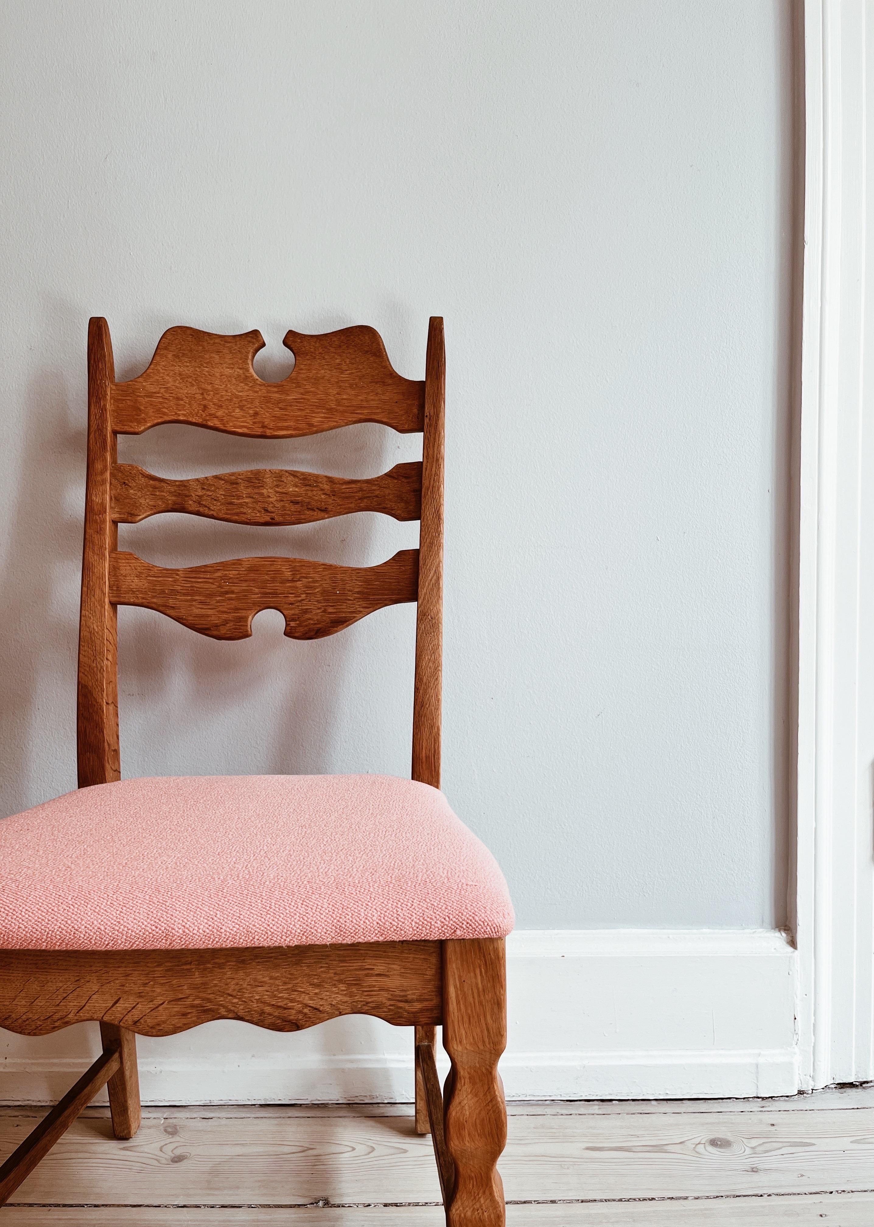 Hand-Carved Henning Kjærnulf razorblade dining chairs in oak and reupholstered seats