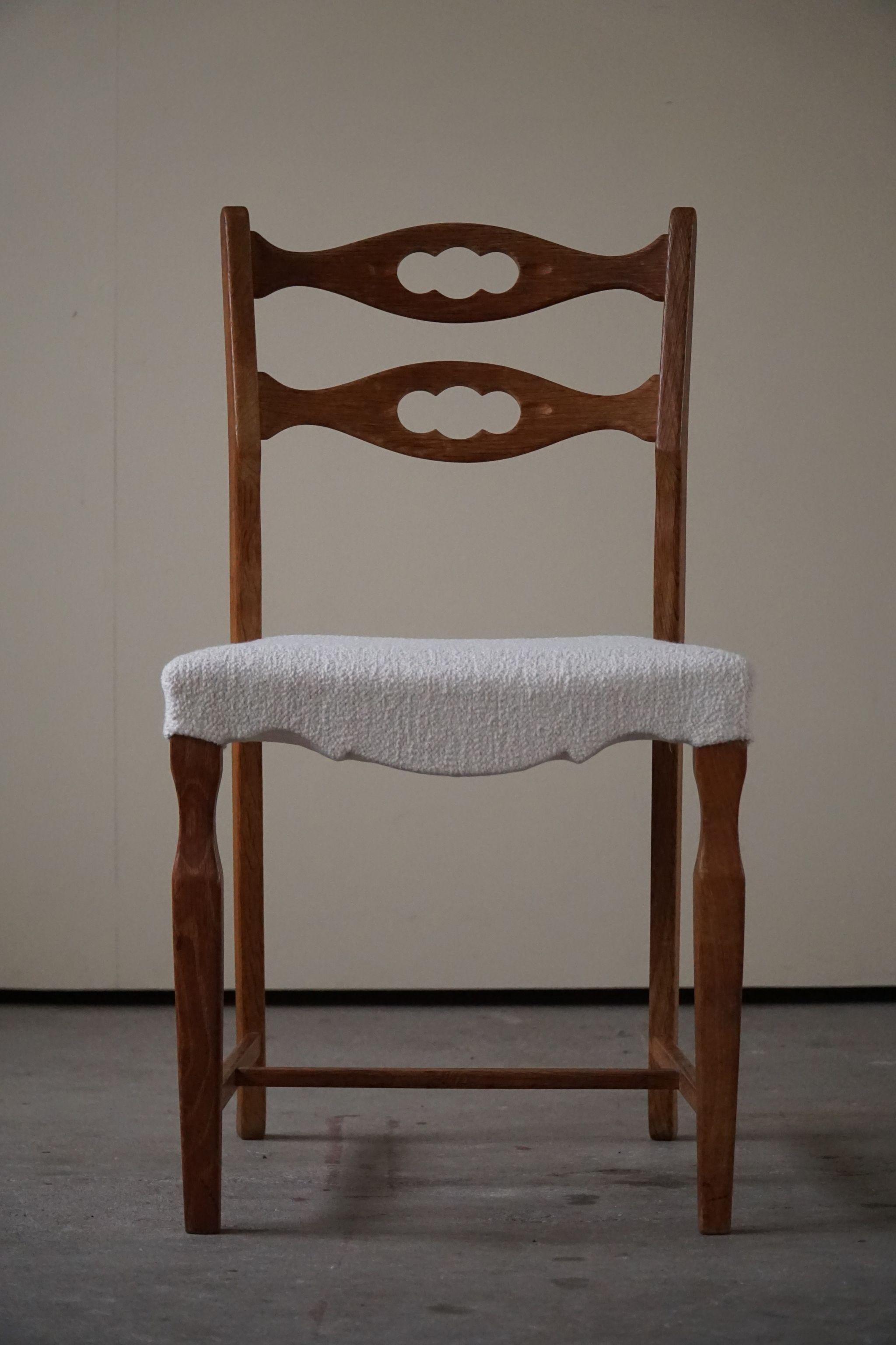 Henning Kjærnulf, Set of 6 Dining Chairs in Oak & Bouclé, Danish Modern, 1960s 3