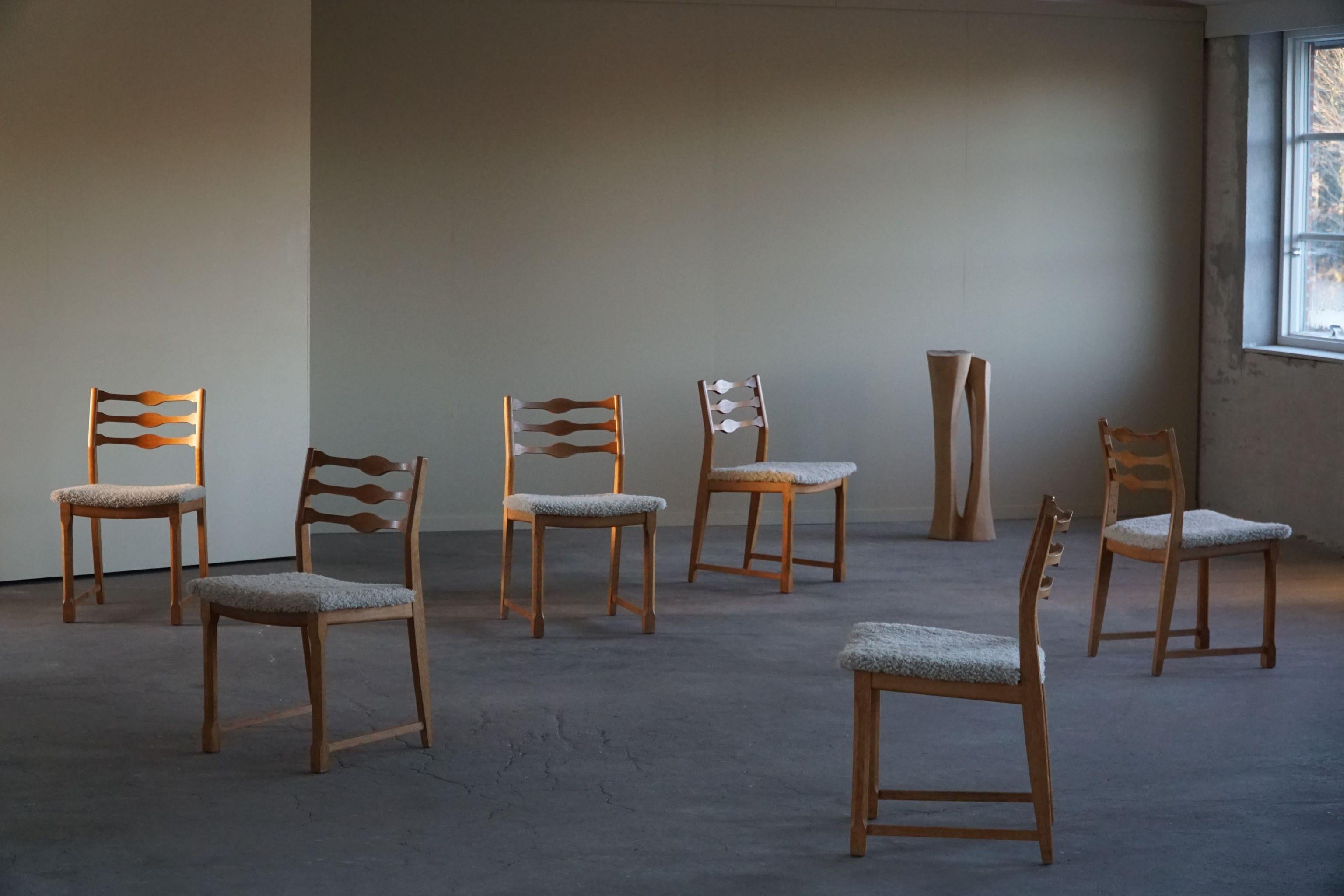 Henning Kjærnulf, Set of 6 Dining Chairs, Reupholstered in Lambswool, 1960s In Good Condition In Odense, DK