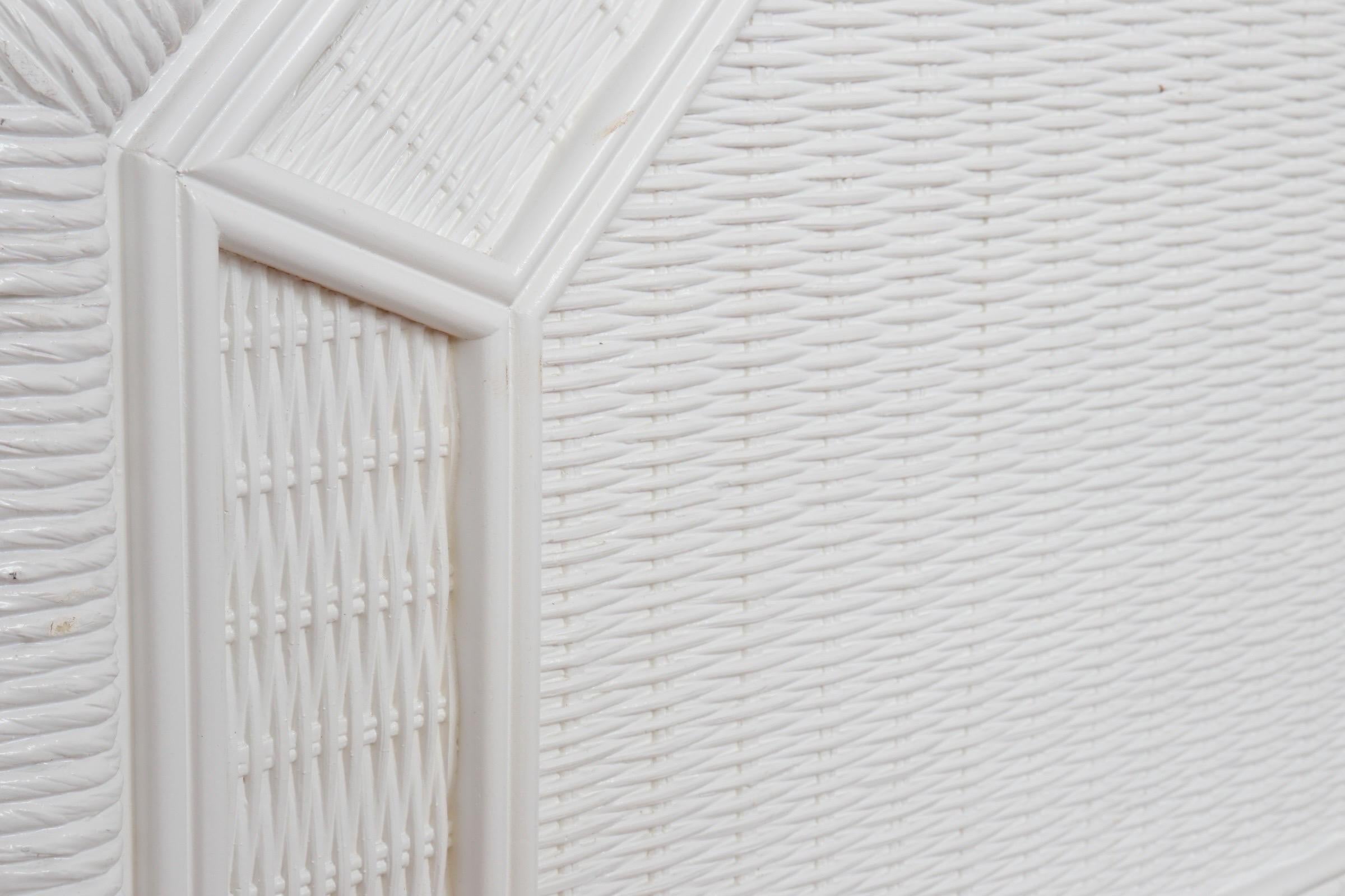 Henry Link White Wicker Twin Headboards - a Pair In Good Condition In Bradenton, FL