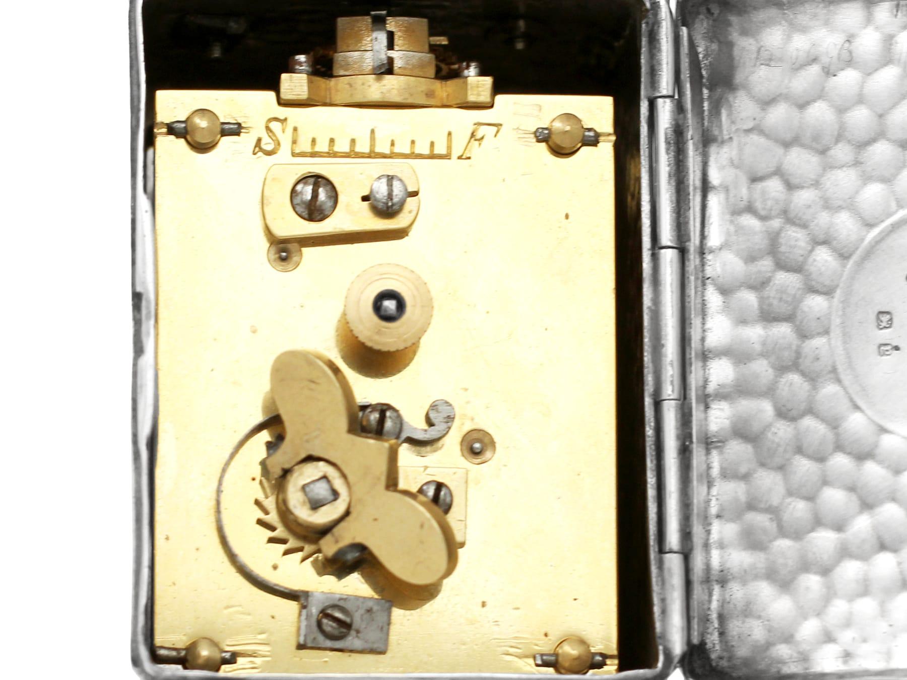 Viktorianische Boudoir-Uhr aus Sterlingsilber von Henry Matthews im Angebot 2
